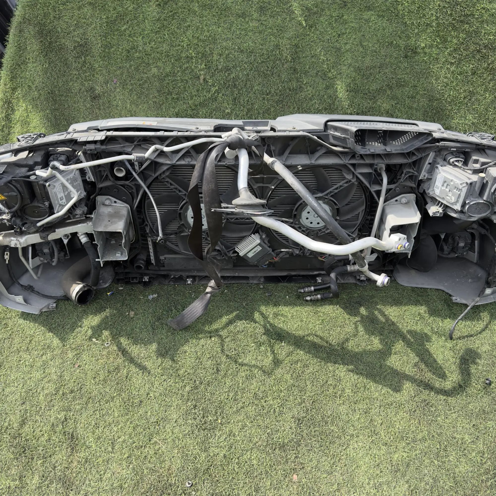 https://ycs.partsauto.market/partsauto-images/thmbs/userImages/772e461030aea93f4dbb6447c0f924d3/part/5c48ba9c-0a4f-46f7-90f7-72cdc5757dda_1778159280692.jpg