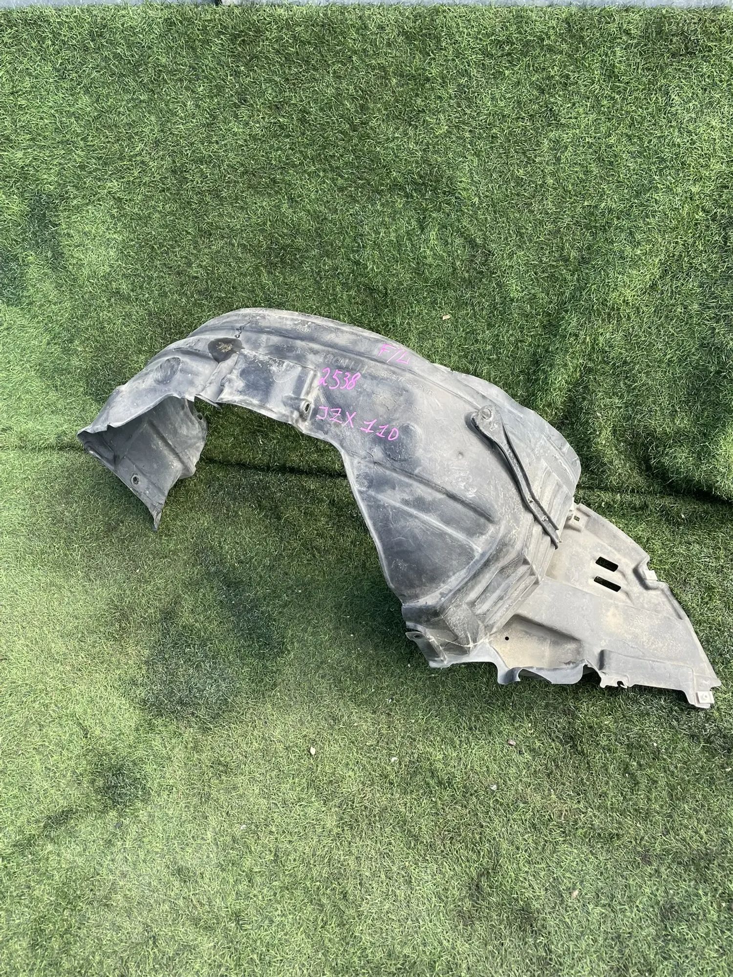 2538 Подкрылок передний левый Toyota Mark II JZX110 1JZ-FSE 2002, 6000 рублей, Невинномысск