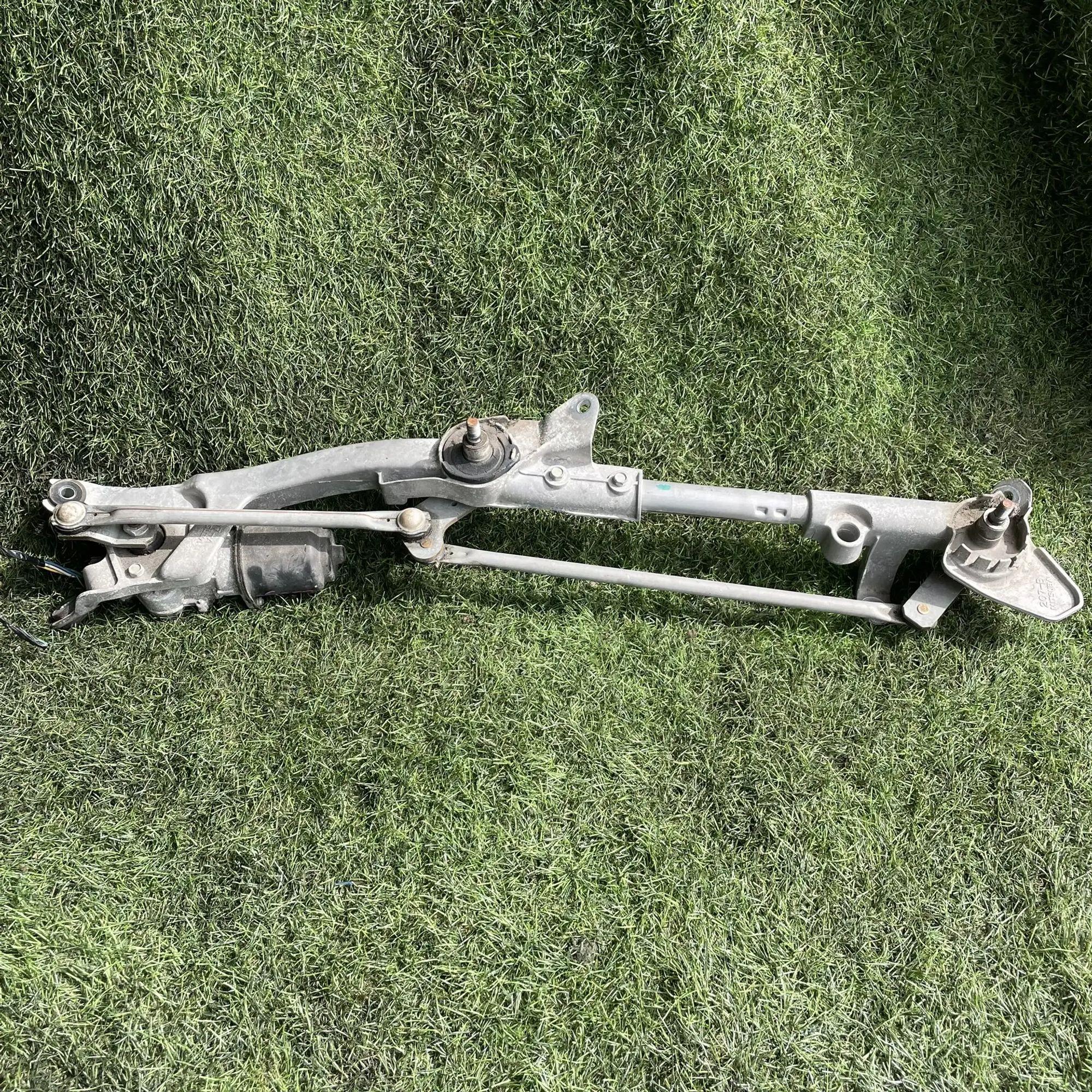 https://ycs.partsauto.market/partsauto-images/thmbs/userImages/772e461030aea93f4dbb6447c0f924d3/part/5d68fd27-ba09-4846-9c50-d77f8ace5310_1776510414574.jpg