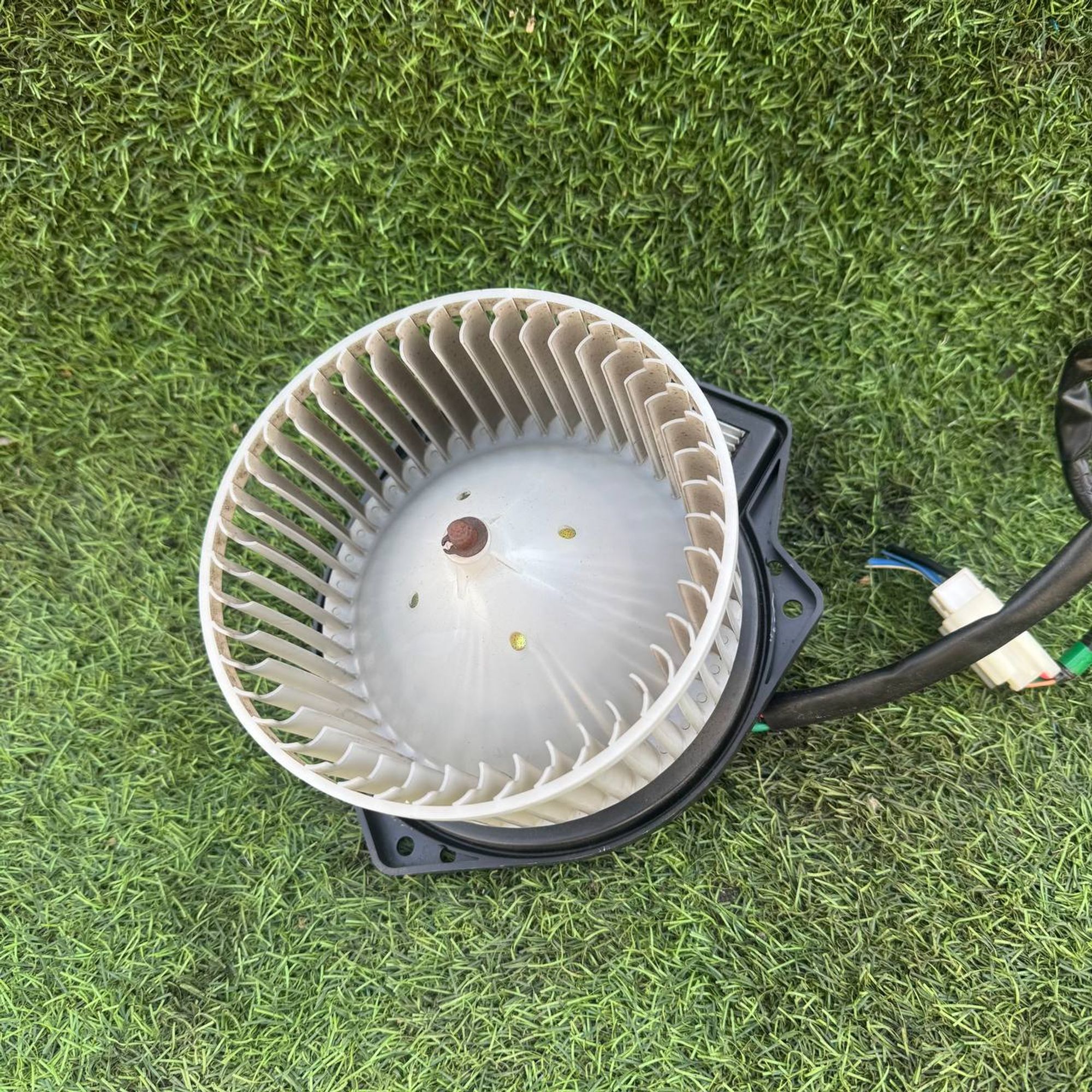 https://ycs.partsauto.market/partsauto-images/thmbs/userImages/772e461030aea93f4dbb6447c0f924d3/part/5d7215a9-b123-4f7a-bbc2-a6d5ec856cdc_1739357190593.jpg