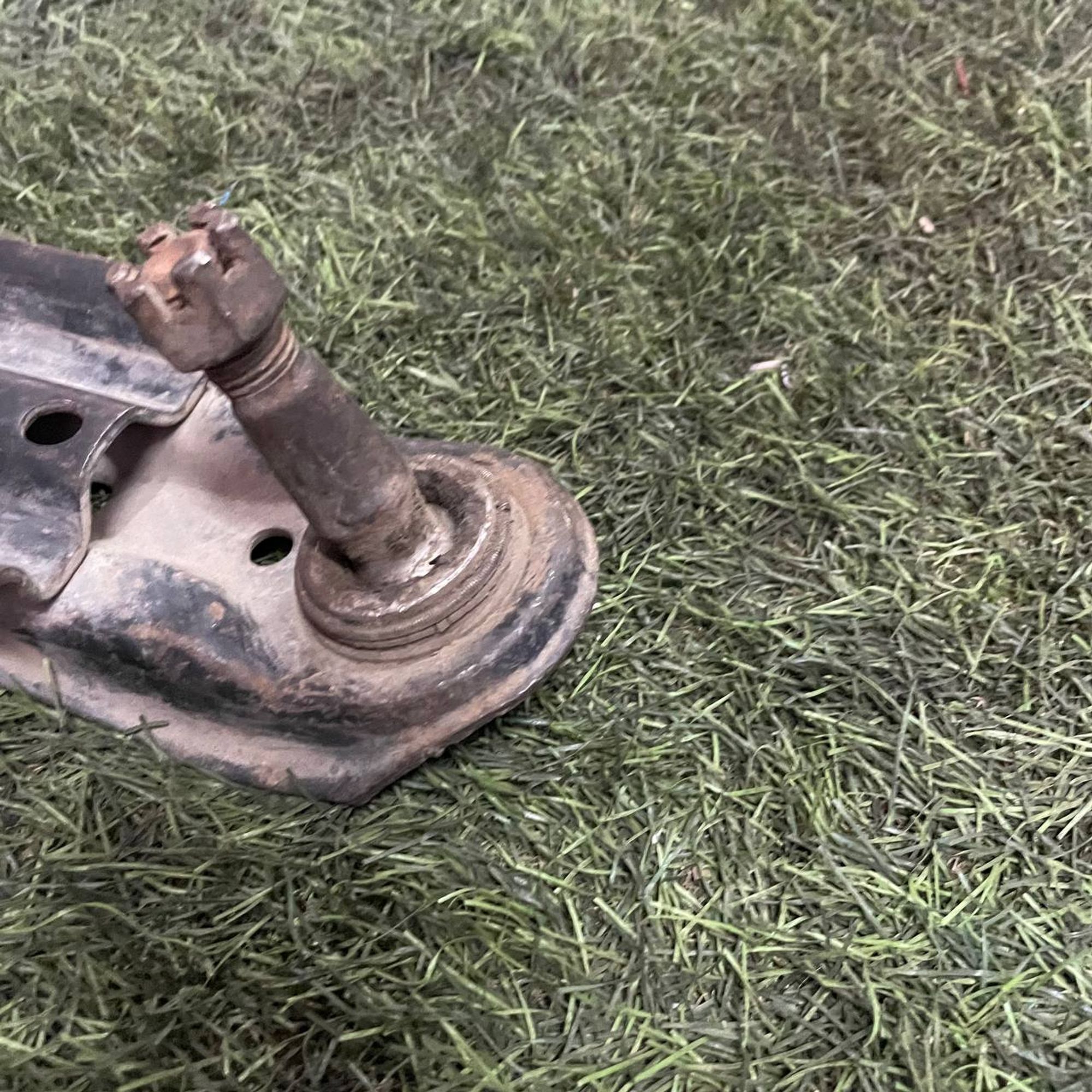 339 Рычаг передний правый нижний NISSAN PULSAR FN14, 1 рублей, Невинномысск