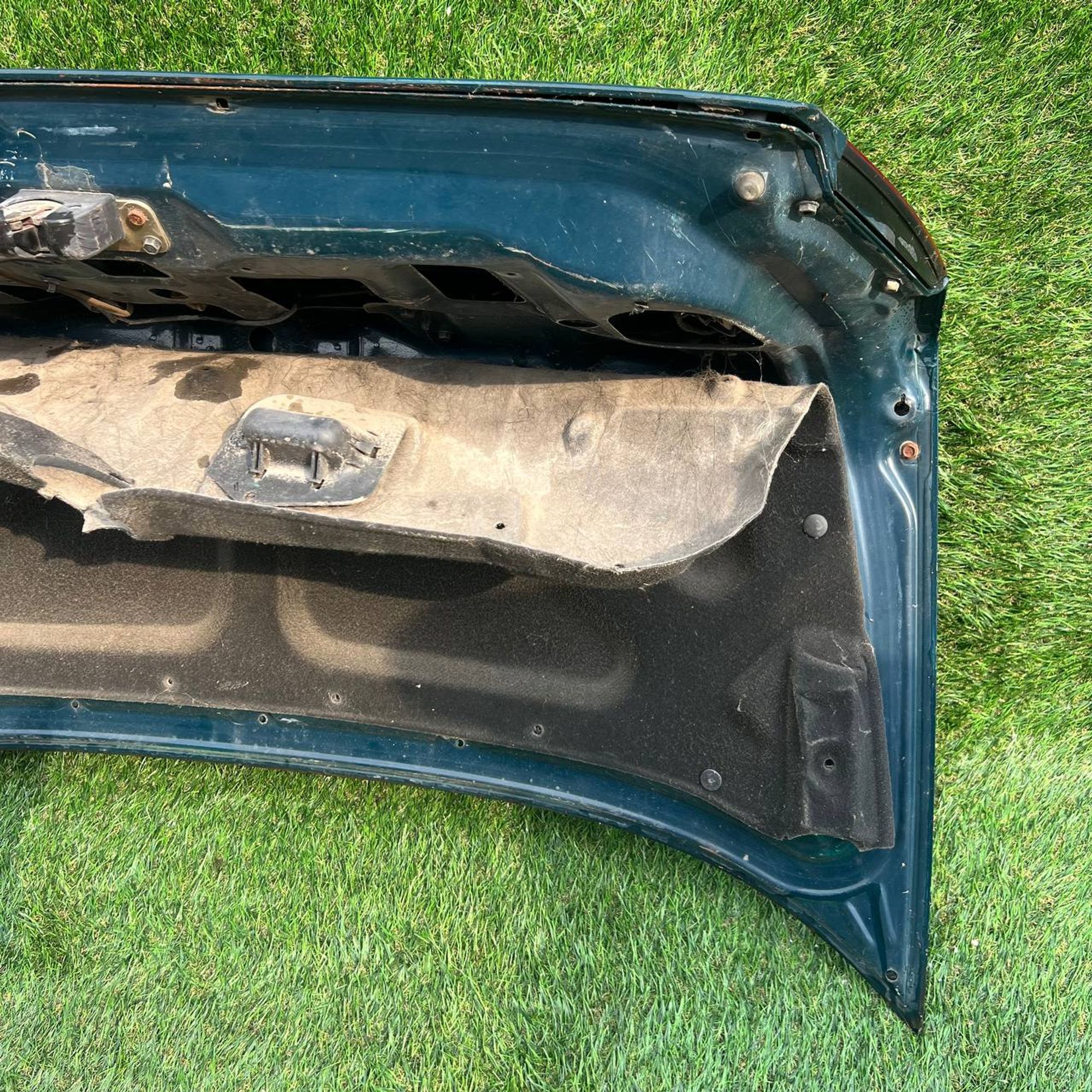 165 Крышка багажника MITSUBISHI CARISMA DA1A, 5500 рублей, Невинномысск