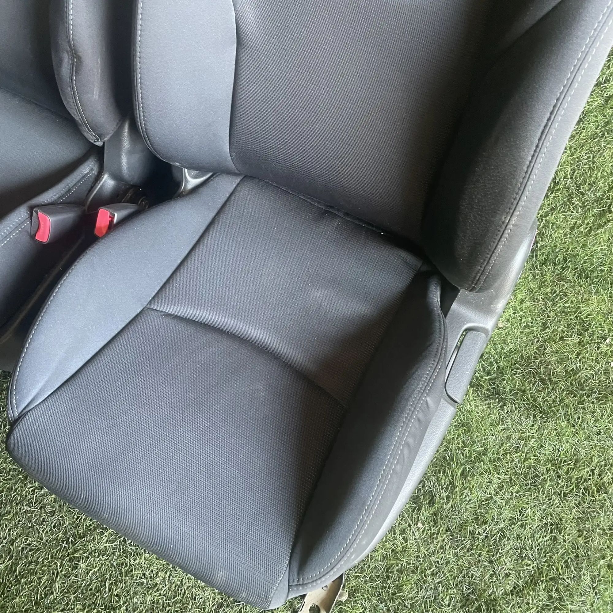 https://ycs.partsauto.market/partsauto-images/thmbs/userImages/772e461030aea93f4dbb6447c0f924d3/part/5dd6ad40-508b-4892-bfc5-ebbf578d4fac_1776757518107.jpg