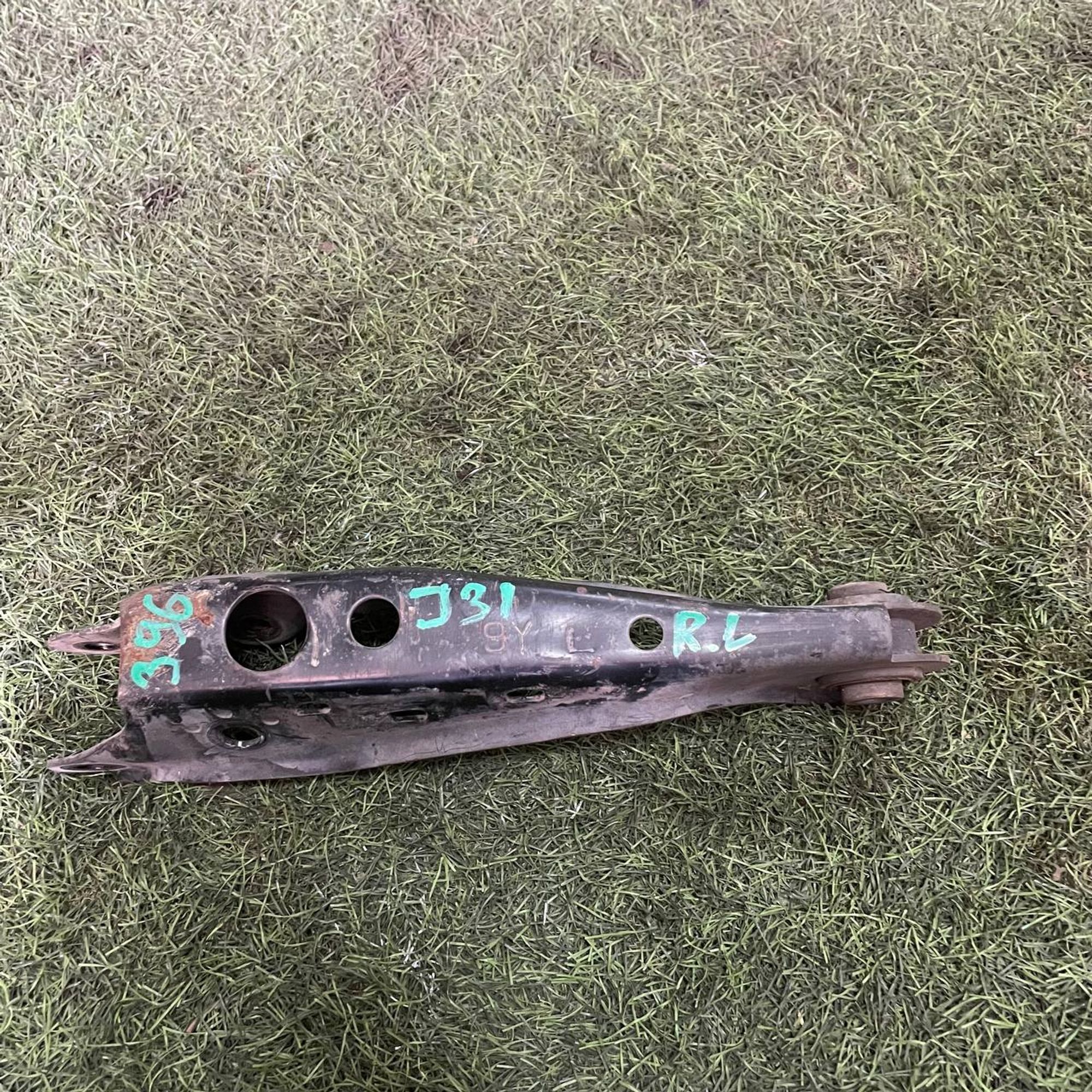 396 Рычаг задний левый нижний NISSAN TEANA J31 VQ23DE, 3000 рублей, Невинномысск