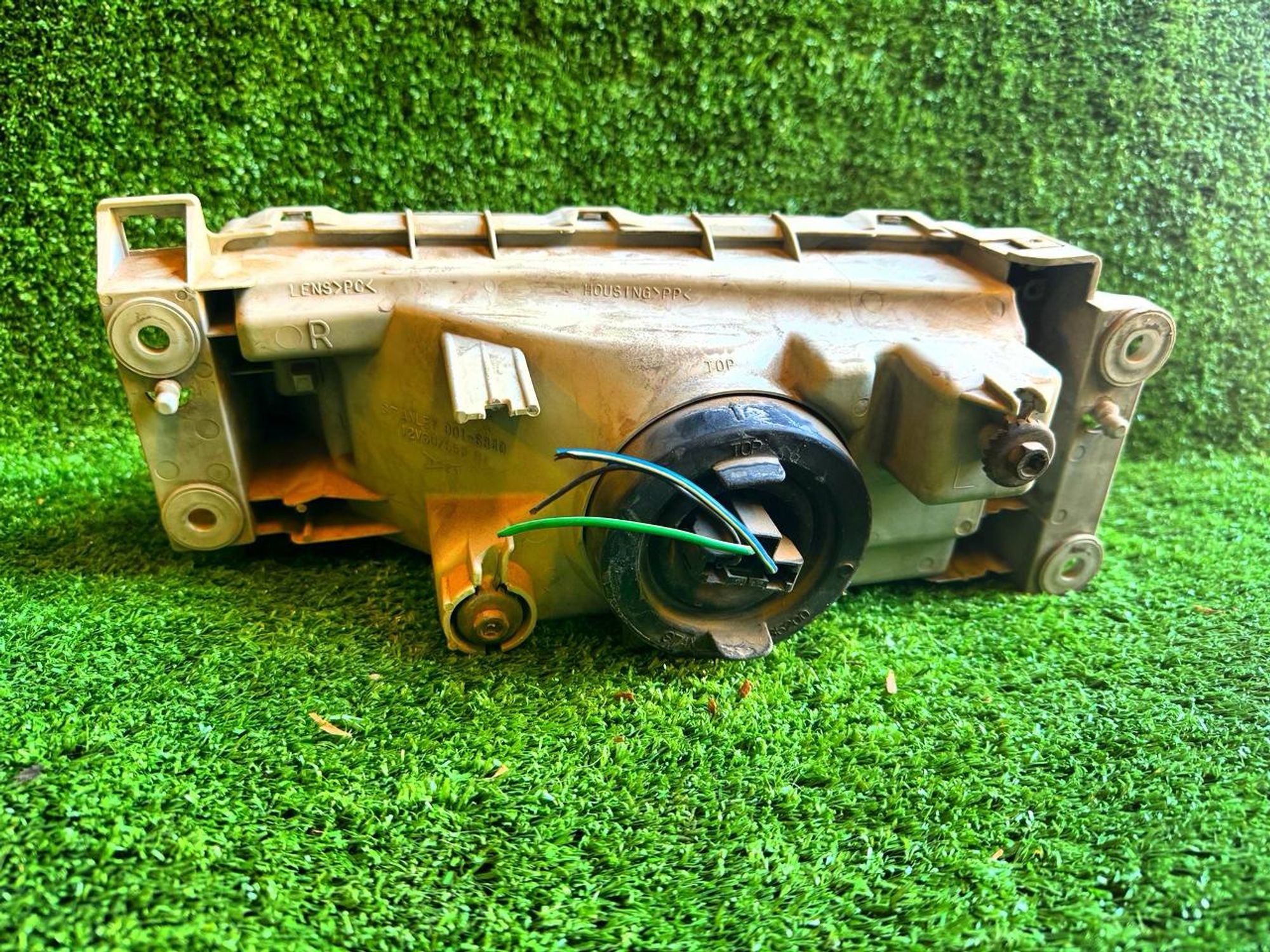 889 фара правая MAZDA BONGO FRIENDEE SGLR, 3500 рублей, Невинномысск