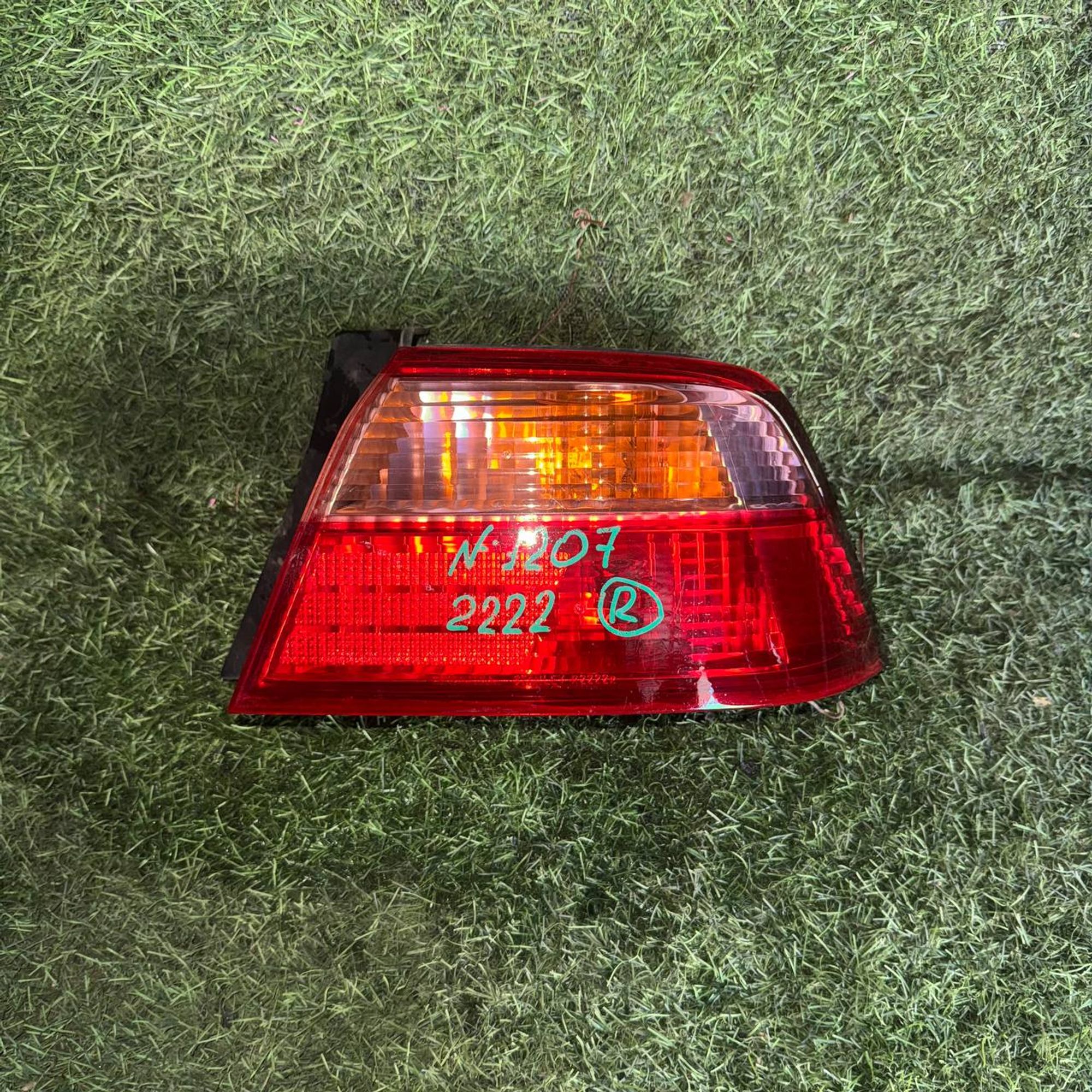 1207 Фонарь задний правый Honda Torneo CF4, 3500 рублей, Невинномысск