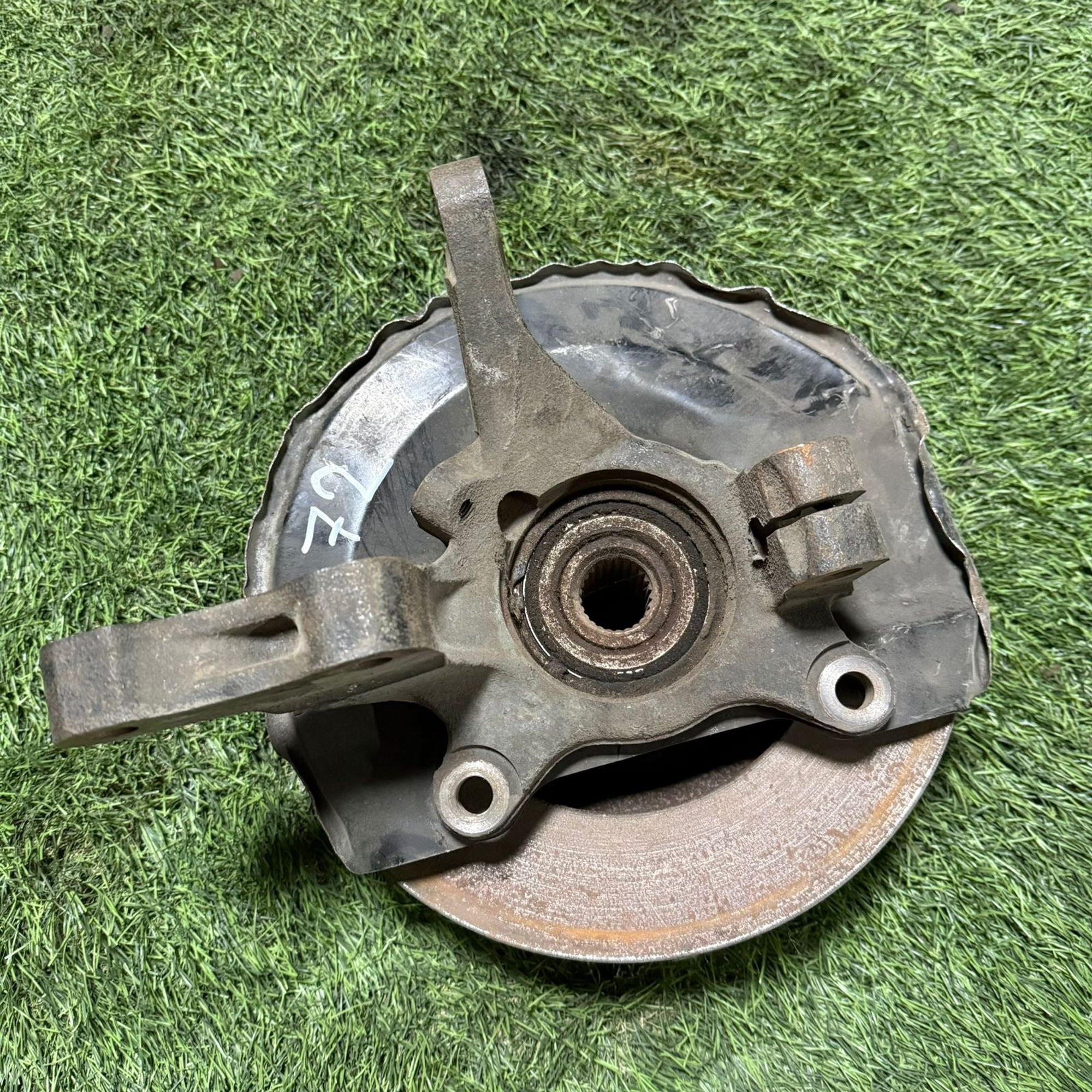 72 Ступица передняя правая MITSUBISHI DINGO CQ2A, 5500 рублей, Невинномысск