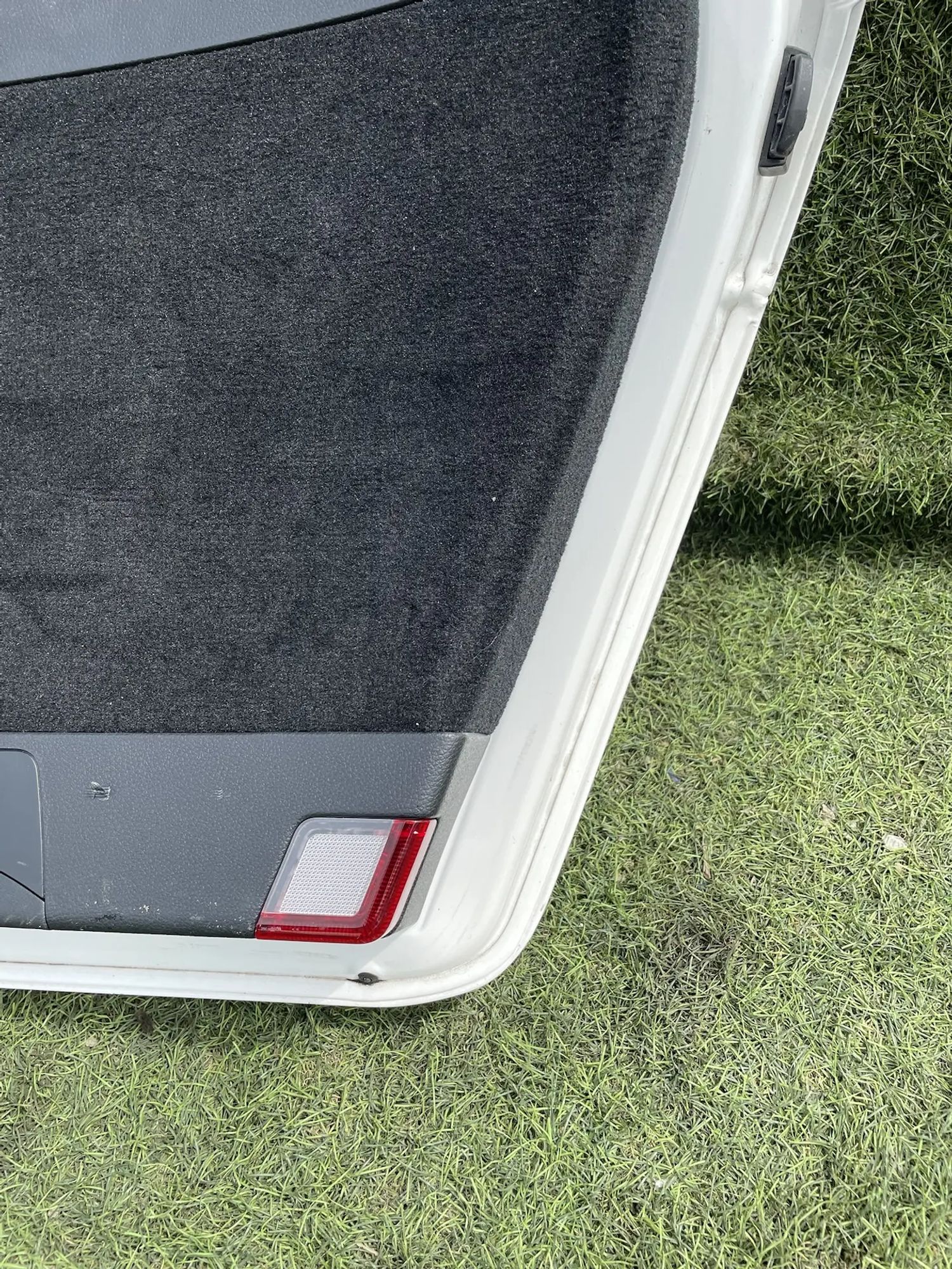 https://ycs.partsauto.market/partsauto-images/thmbs/userImages/772e461030aea93f4dbb6447c0f924d3/part/5ea825b1-856c-41dd-8ab7-fc3f04c0921b_1778748092302.jpg