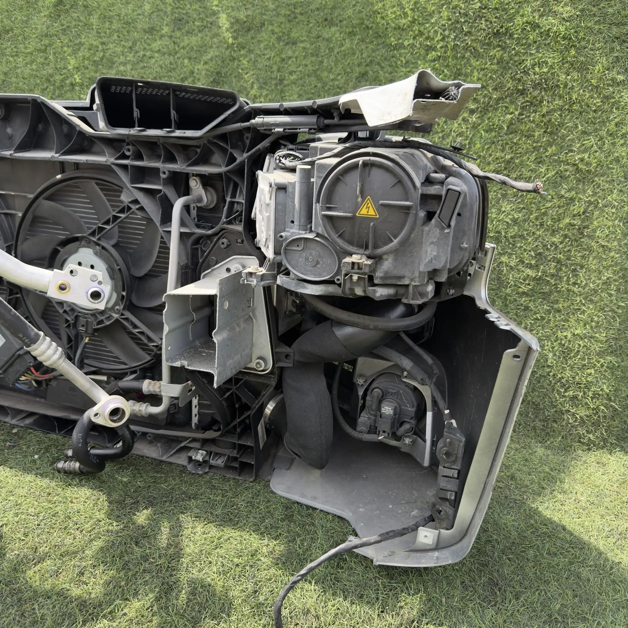 https://ycs.partsauto.market/partsauto-images/thmbs/userImages/772e461030aea93f4dbb6447c0f924d3/part/5ed7a3d8-144d-43b3-90df-6d212fb836af_1778159281563.jpg