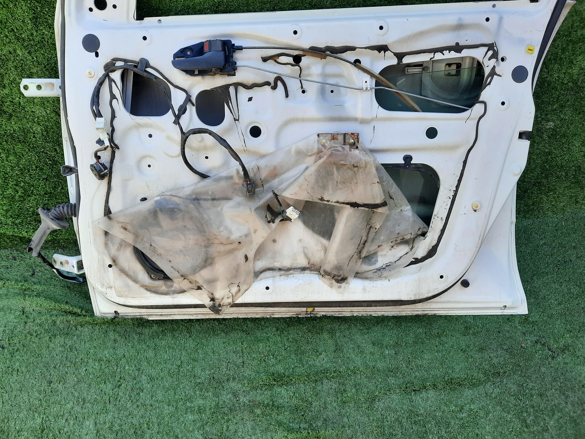 1012 дверь на MITSUBISHI AIRTREK CU2W 4G63, 12500 рублей, Невинномысск