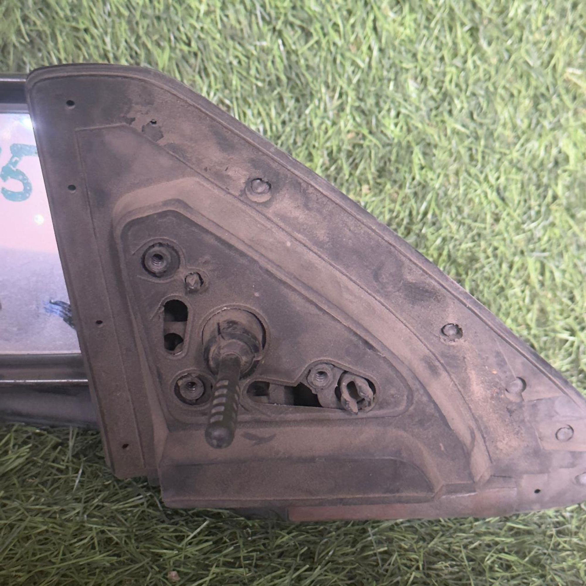 1006 Зеркало боковое левое MAZDA 323, 4000 рублей, Невинномысск