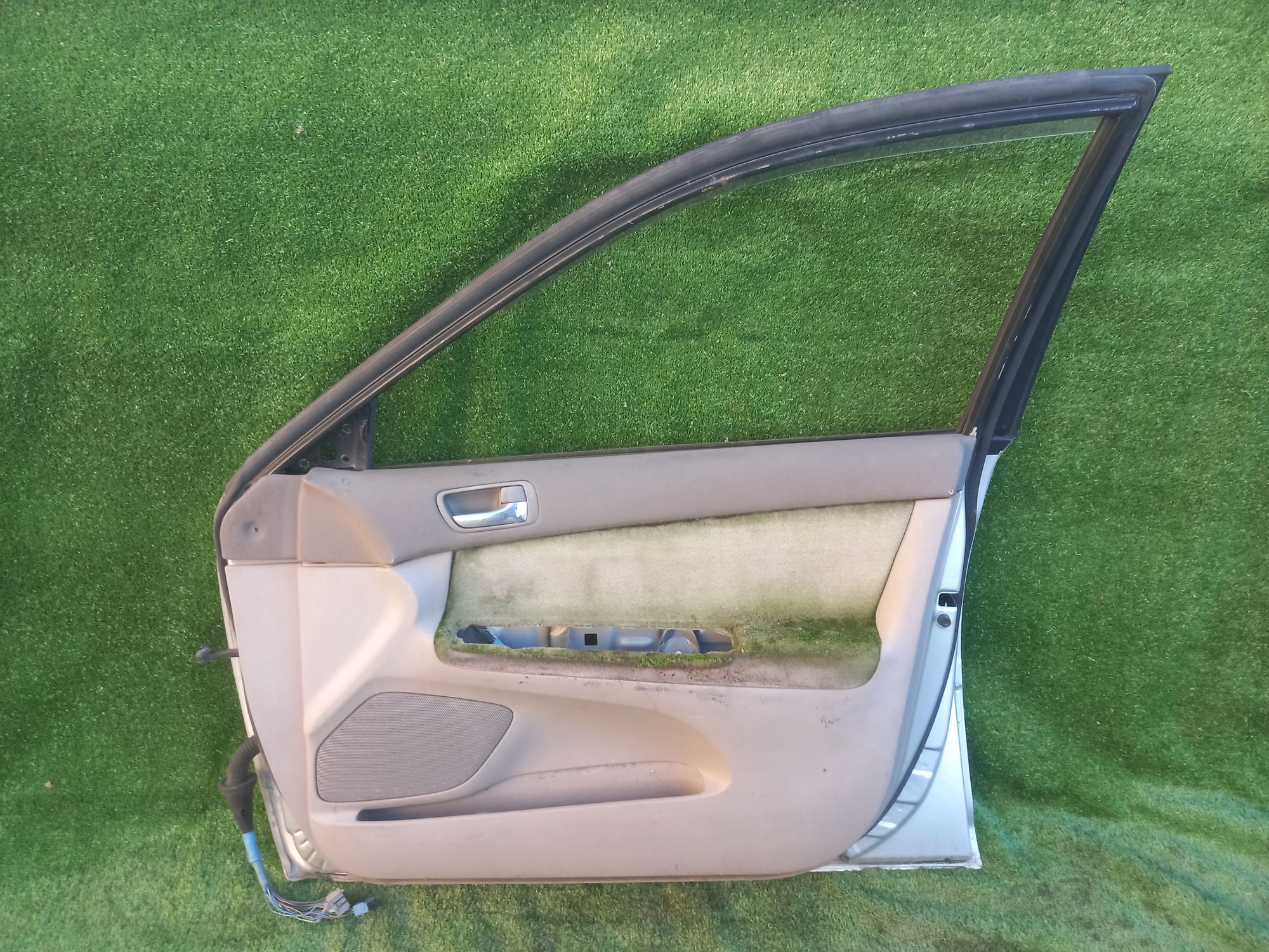 1779 дверь на TOYOTA CAMRY ACV30, 34500 рублей, Невинномысск