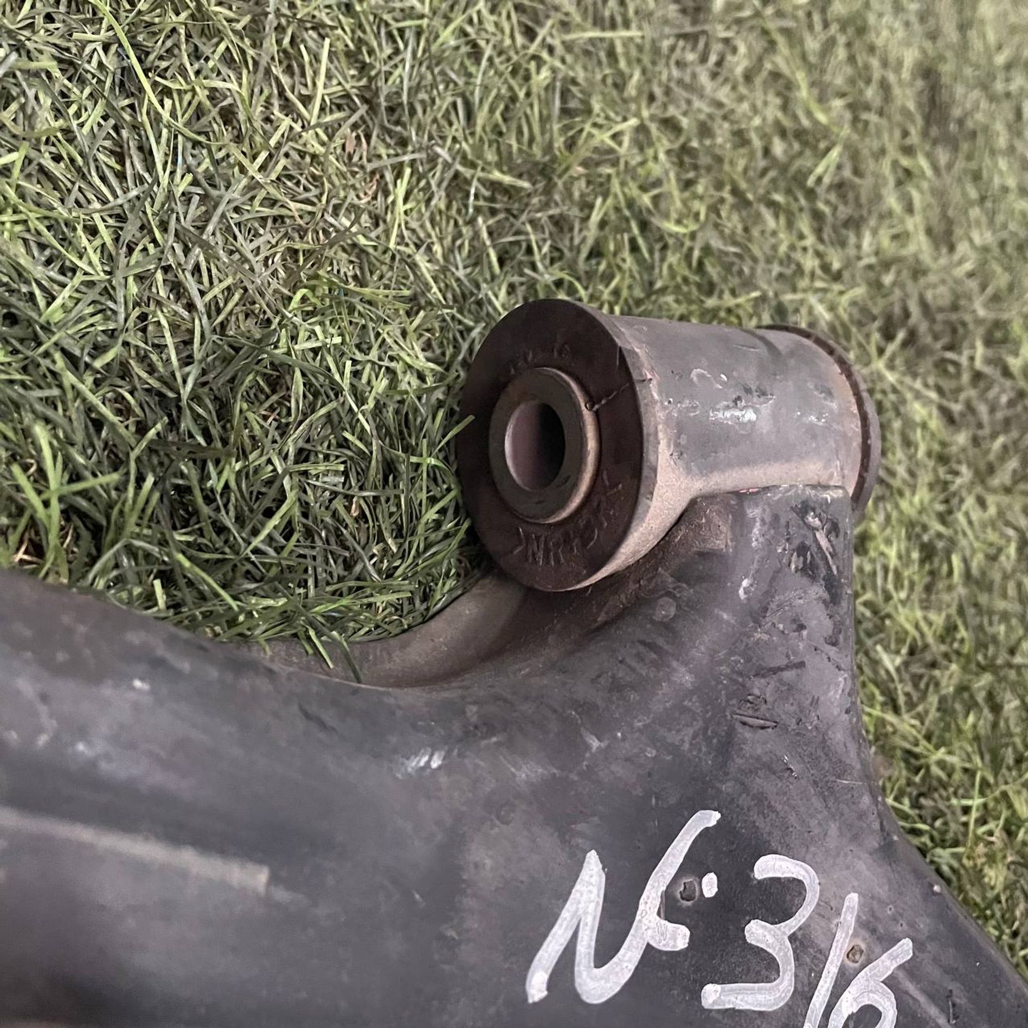 316 Рычаг передний правый нижний NISSAN TIIDA JC11, 4500 рублей, Невинномысск