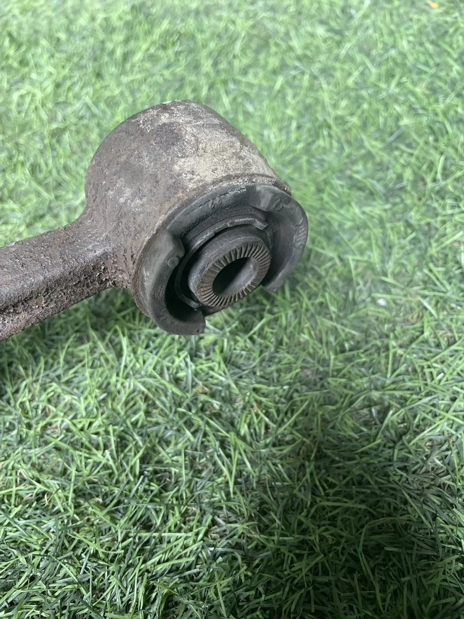 1186 Рычаг передний правый нижний Toyota Mark II JZX110 1JZ-FSE 2002, 6500 рублей, Невинномысск