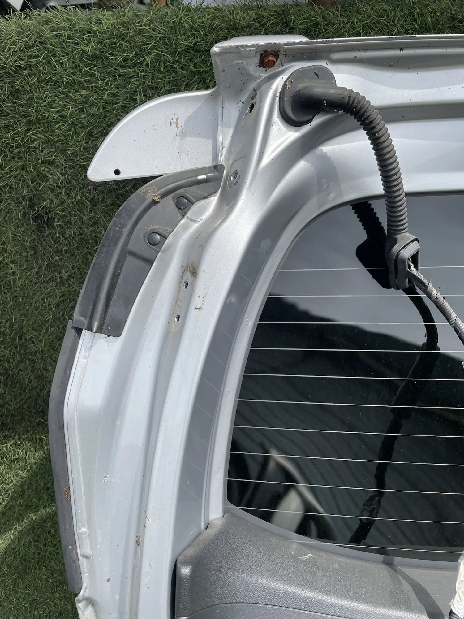 https://ycs.partsauto.market/partsauto-images/thmbs/userImages/772e461030aea93f4dbb6447c0f924d3/part/5fb61067-8a2b-451e-8cb1-f3e38bb784e5_1778747906320.jpg