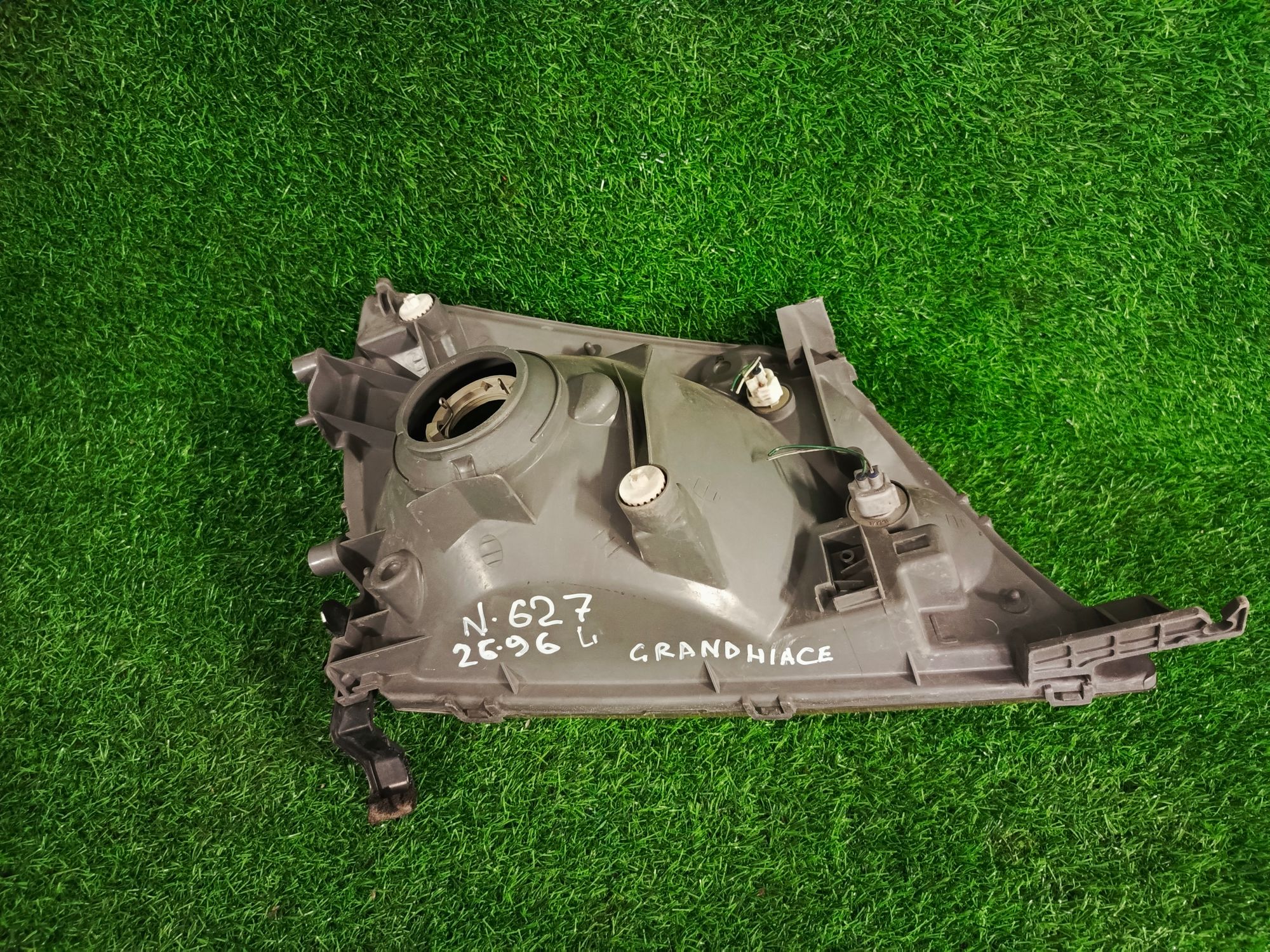 627 фара левая на TOYOTA GRAND HIACE, 5500 рублей, Невинномысск