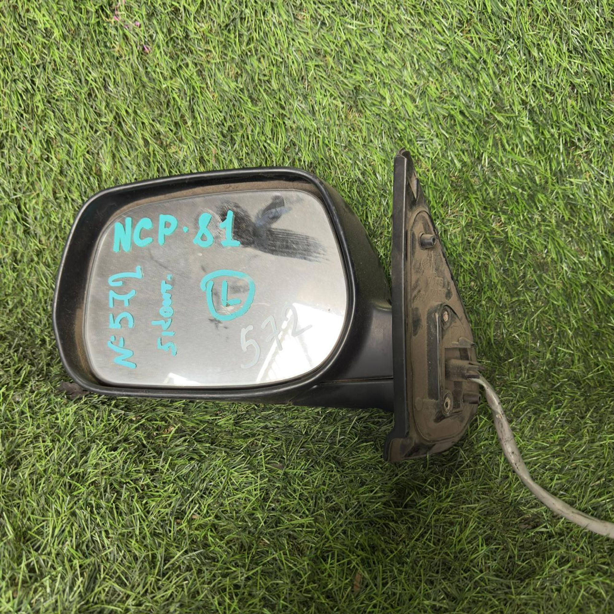 572 Зеркало боковое левое TOYOTA SIENTA NCP81, 5000 рублей, Невинномысск