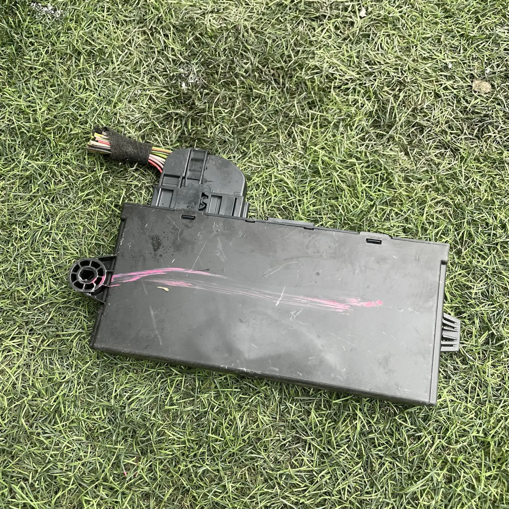 https://ycs.partsauto.market/partsauto-images/thmbs/userImages/772e461030aea93f4dbb6447c0f924d3/part/60acea7d-9d34-4884-8769-206e176852b3_1779105564530.jpg
