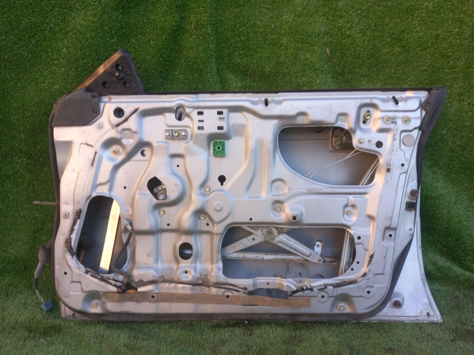 547 дверь на TOYOTA VISTA SV20, 5500 рублей, Невинномысск