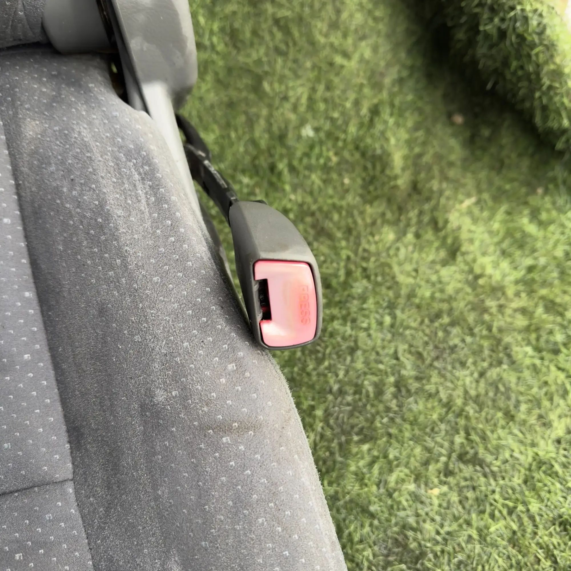 https://ycs.partsauto.market/partsauto-images/thmbs/userImages/772e461030aea93f4dbb6447c0f924d3/part/6189310c-18bc-49ef-a4df-4f562391e452_1777965584568.jpg