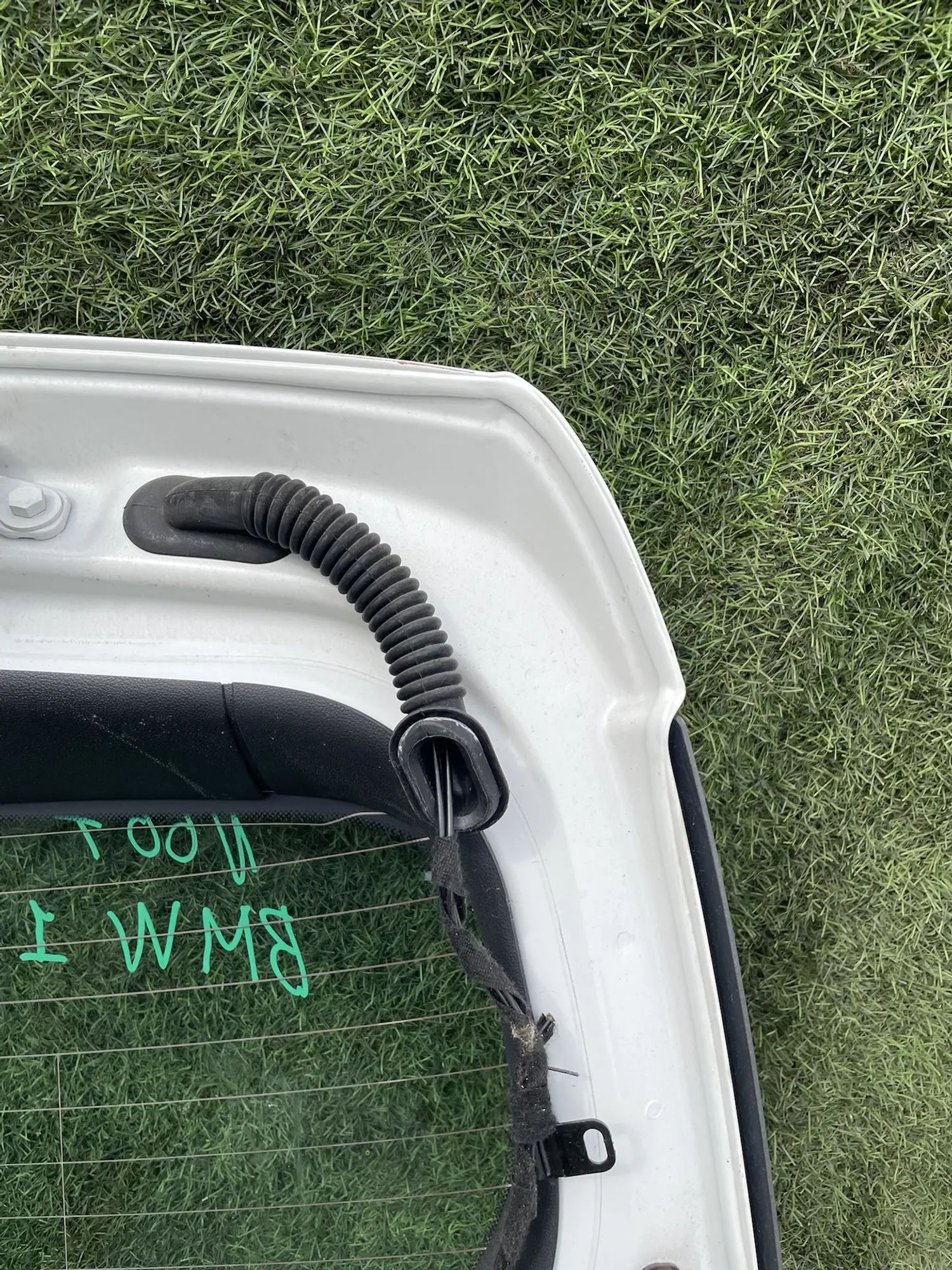 https://ycs.partsauto.market/partsauto-images/thmbs/userImages/772e461030aea93f4dbb6447c0f924d3/part/619061c4-3a33-4601-9a76-d743e4af8560_1778748562553.jpg