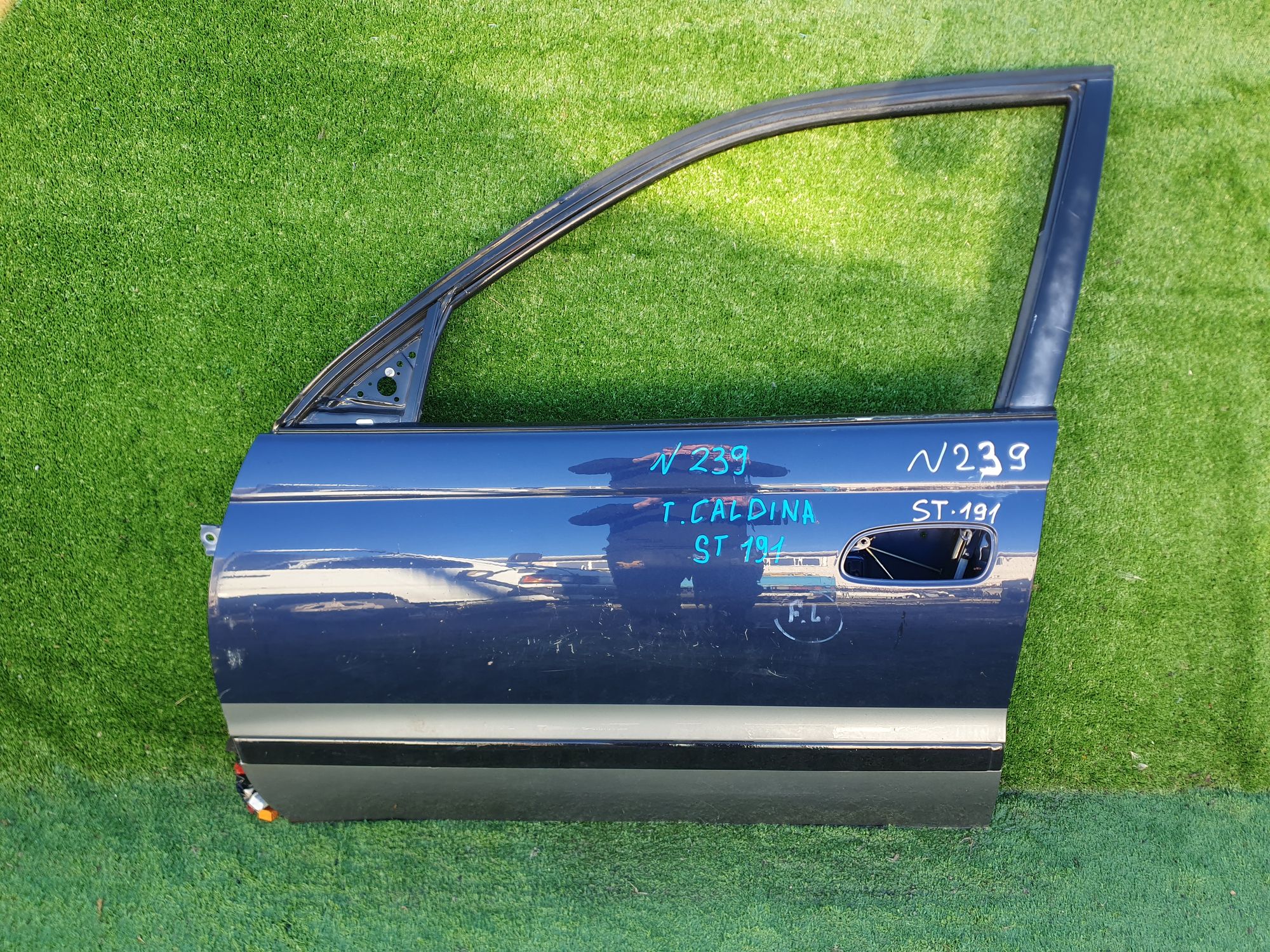 239 дверь F/L на TOYOTA CALDINA ST191, 22500 рублей, Невинномысск