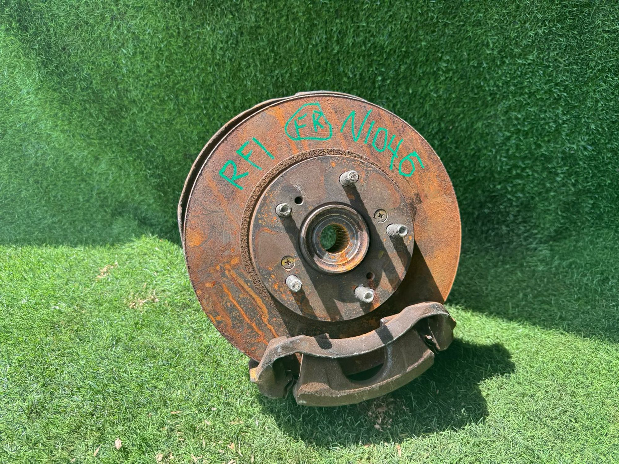 1046 Цапфа передняя правая Honda Stepwgn RF1, 6500 рублей, Невинномысск