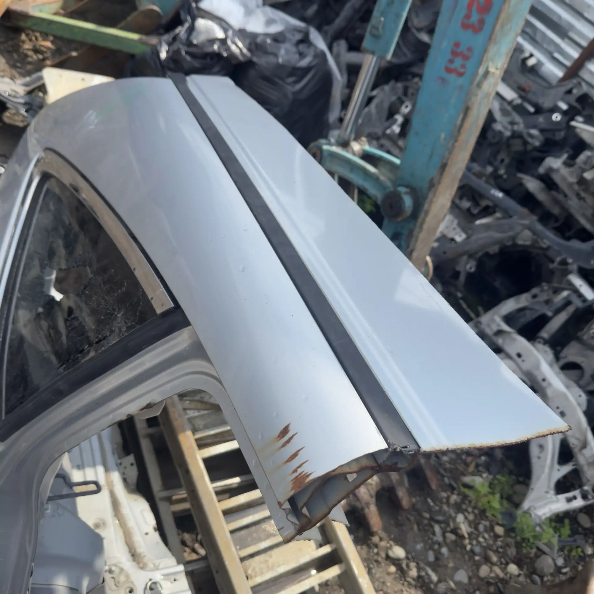 https://ycs.partsauto.market/partsauto-images/thmbs/userImages/772e461030aea93f4dbb6447c0f924d3/part/62540d8e-eef1-46f4-b503-a1c854c5110e_1778228157163.jpg