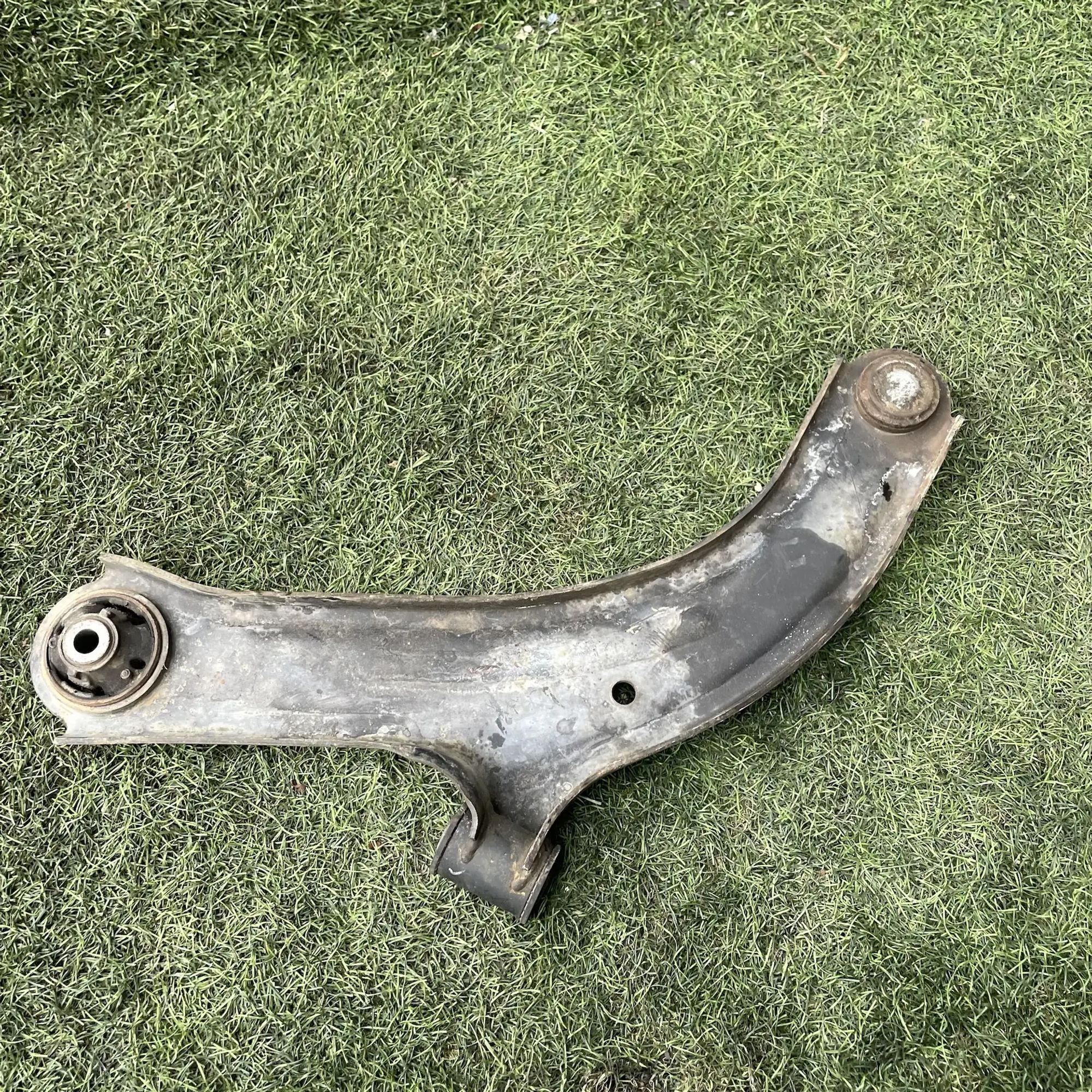 https://ycs.partsauto.market/partsauto-images/thmbs/userImages/772e461030aea93f4dbb6447c0f924d3/part/62aba771-743f-4897-829f-b1551738f617_1779255098876.jpg