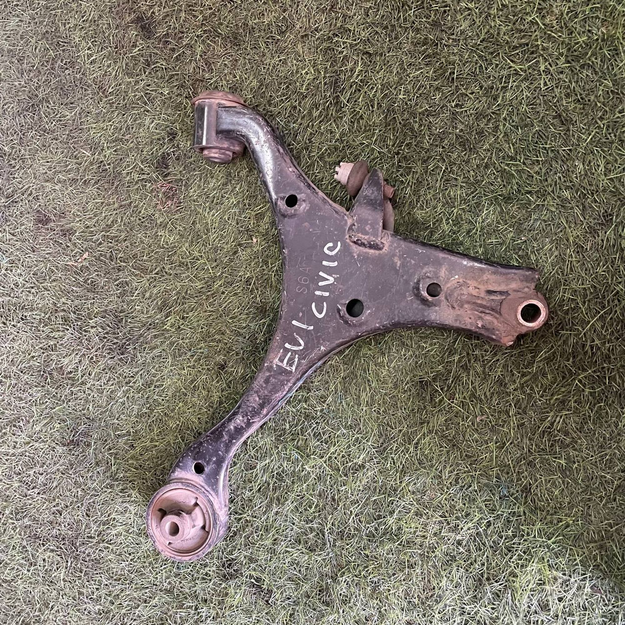 485 Рычаг передний левый нижний HONDA CIVIC EU1, 4000 рублей, Невинномысск