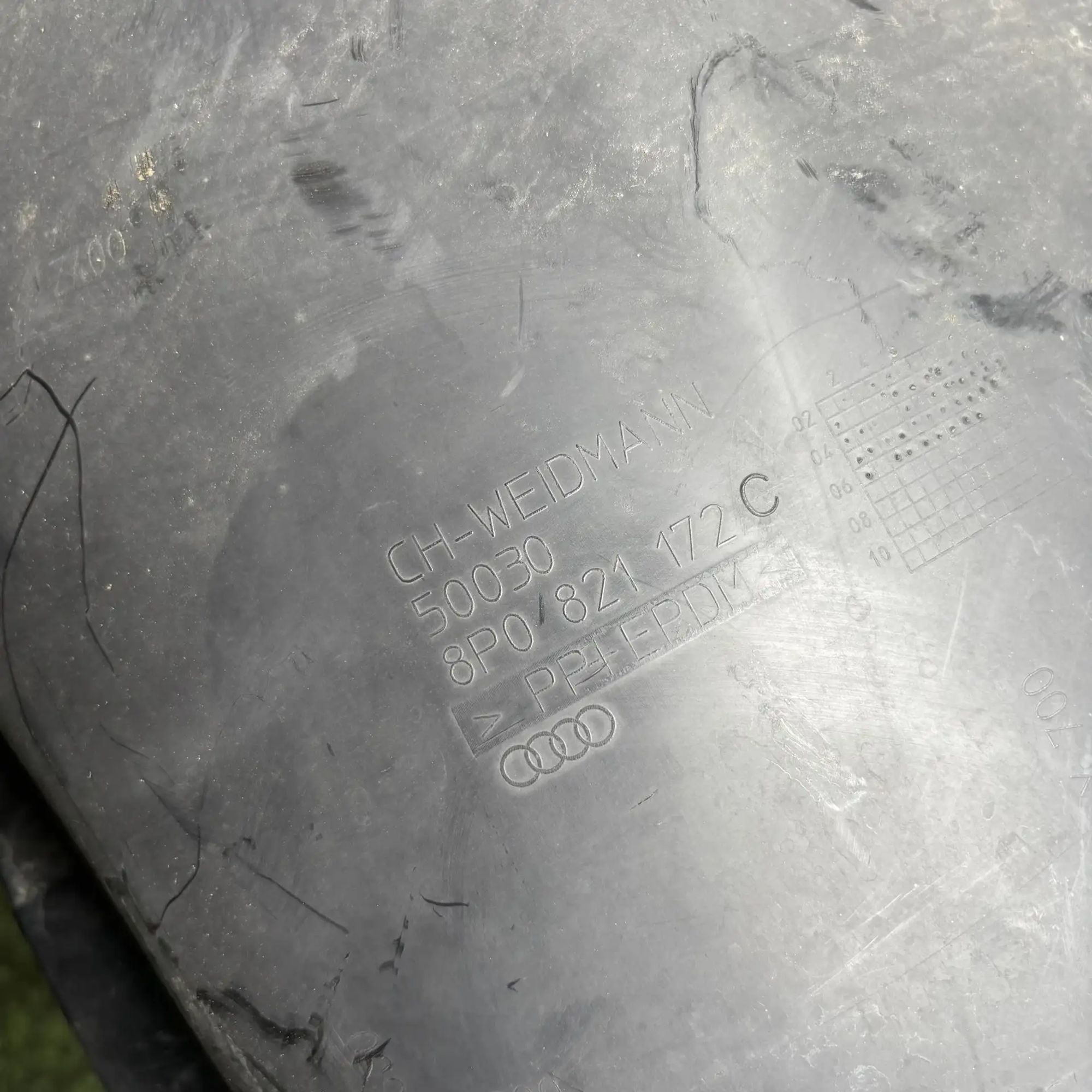https://ycs.partsauto.market/partsauto-images/thmbs/userImages/772e461030aea93f4dbb6447c0f924d3/part/640c3de4-a03c-4e65-803f-9dda3e3033fc_1777119329247.jpg