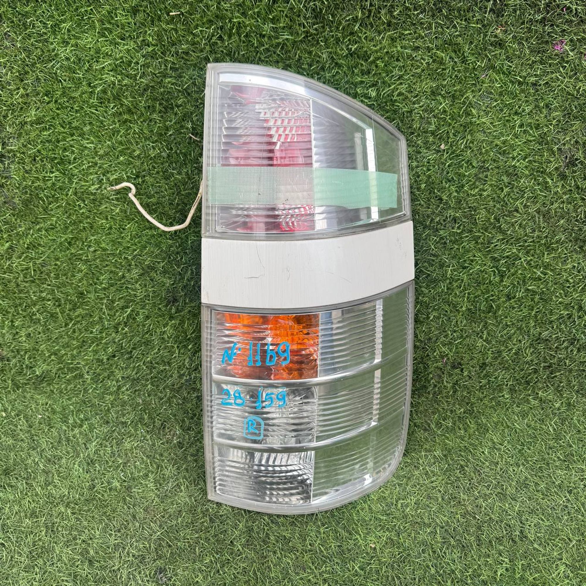 1169 Фонарь задний правый TOYOTA VOXY AZR60, 5500 рублей, Невинномысск