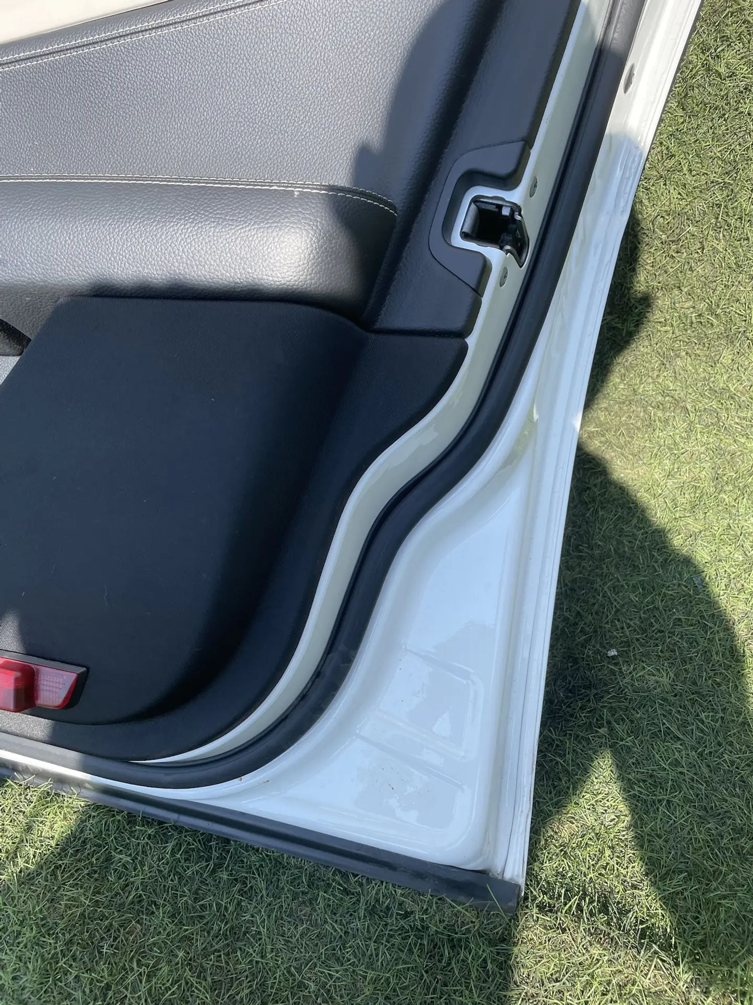 4256 Дверь передняя правая Mercedes-Benz C-Класс W204 УНИВЕРСАЛ РЕСТ 271.820 2012, 16500 рублей, Невинномысск