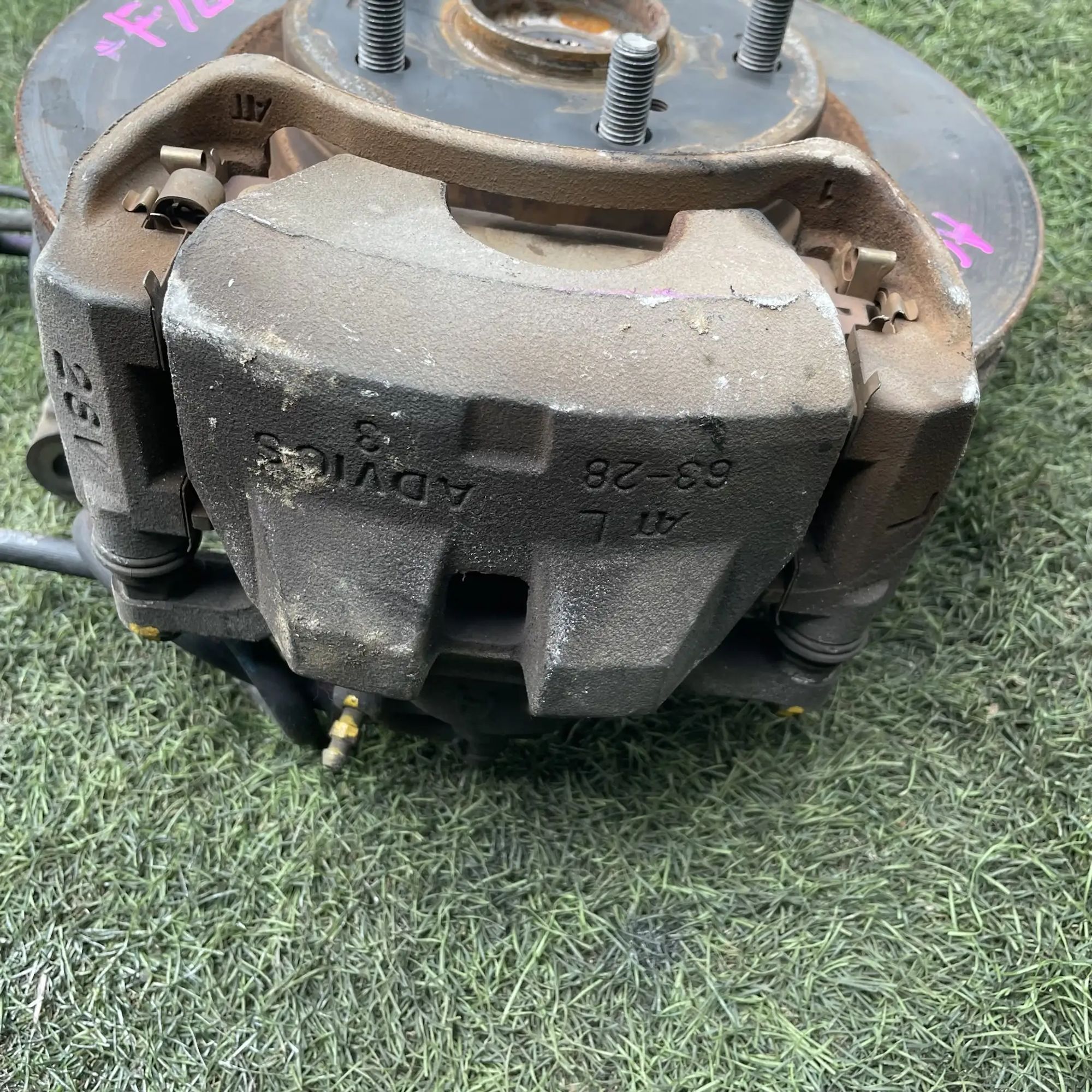 https://ycs.partsauto.market/partsauto-images/thmbs/userImages/772e461030aea93f4dbb6447c0f924d3/part/64e55c0c-b24d-41c1-8ac3-93c4a307d99e_1779263867629.jpg