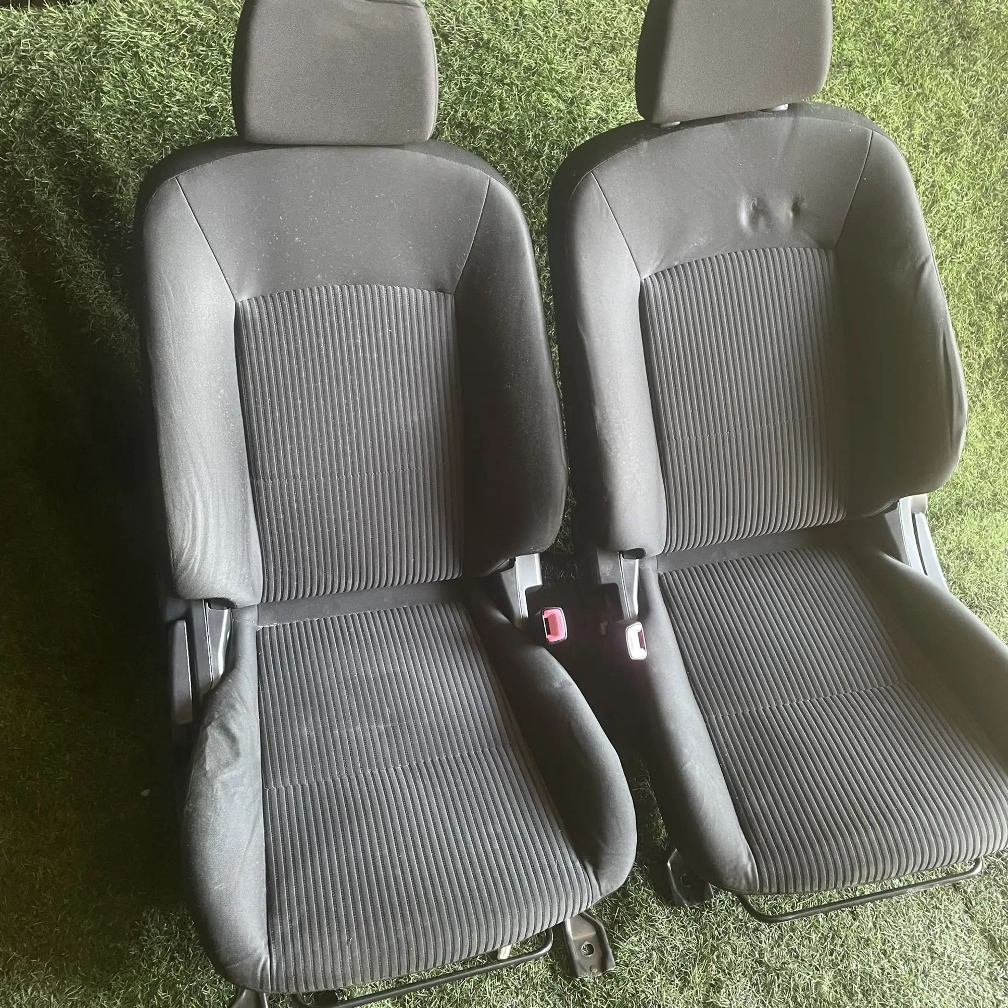 https://ycs.partsauto.market/partsauto-images/thmbs/userImages/772e461030aea93f4dbb6447c0f924d3/part/65356035-4668-4d03-901c-831c75fc5f16_1776758822727.jpg