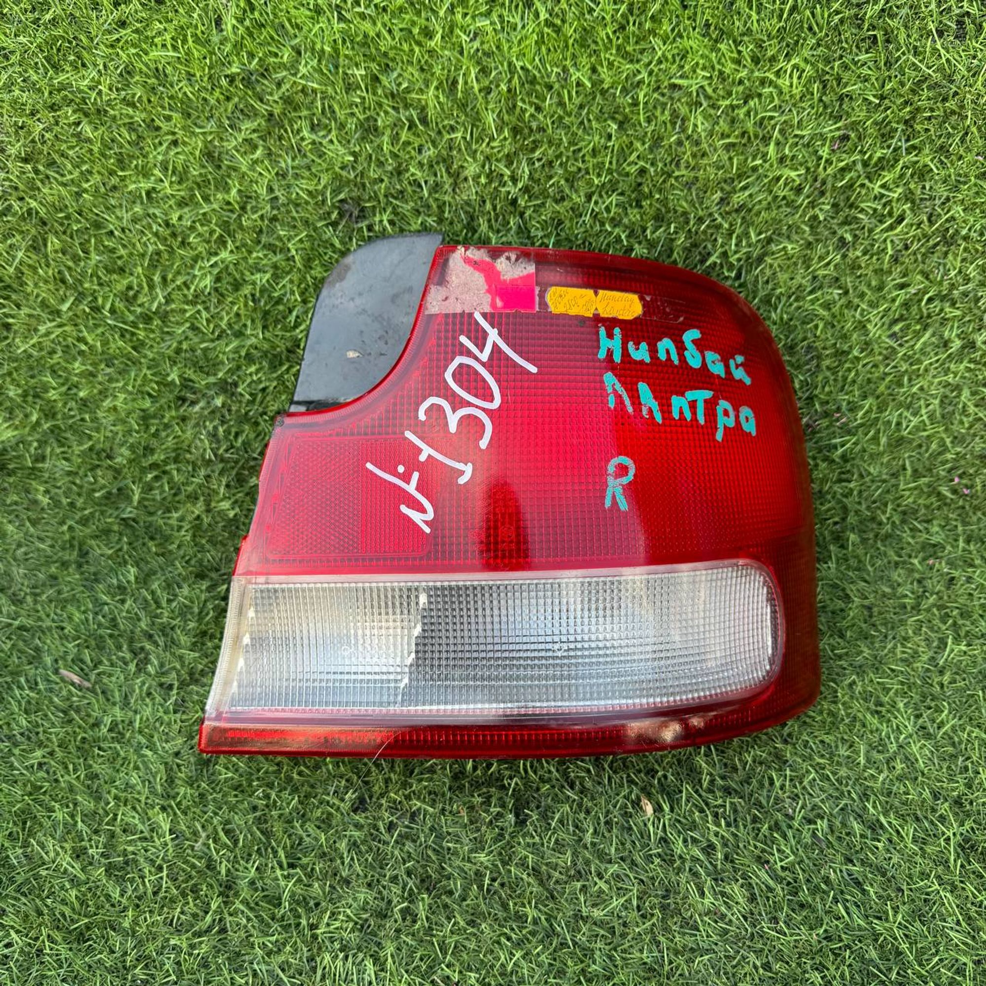 1304 Фонарь задний правый Hyundai Lantra 1992, 1 рублей, Невинномысск