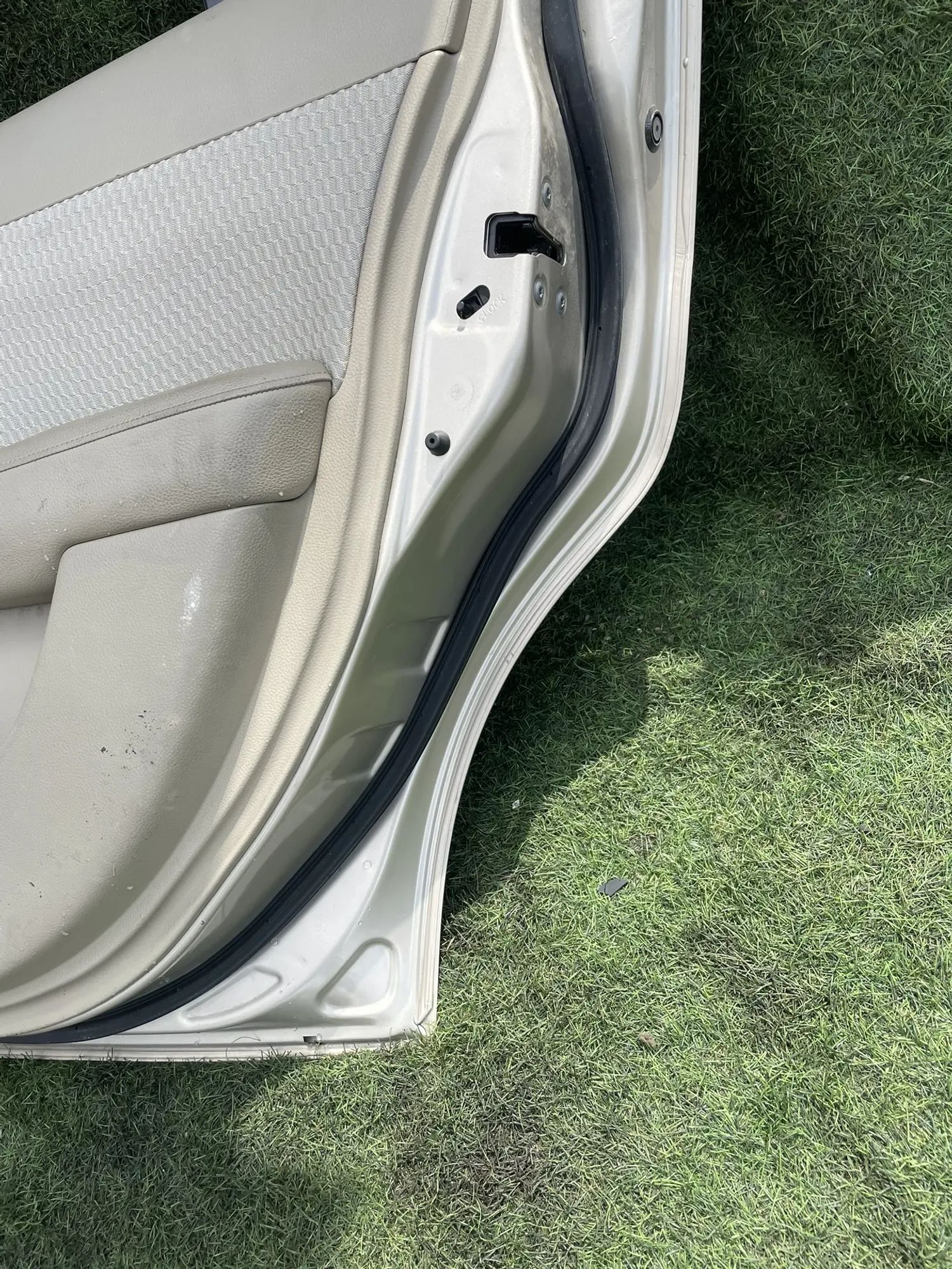 4057 Дверь задняя правая Nissan Tiida C11 Хетчбек, 11000 рублей, Невинномысск
