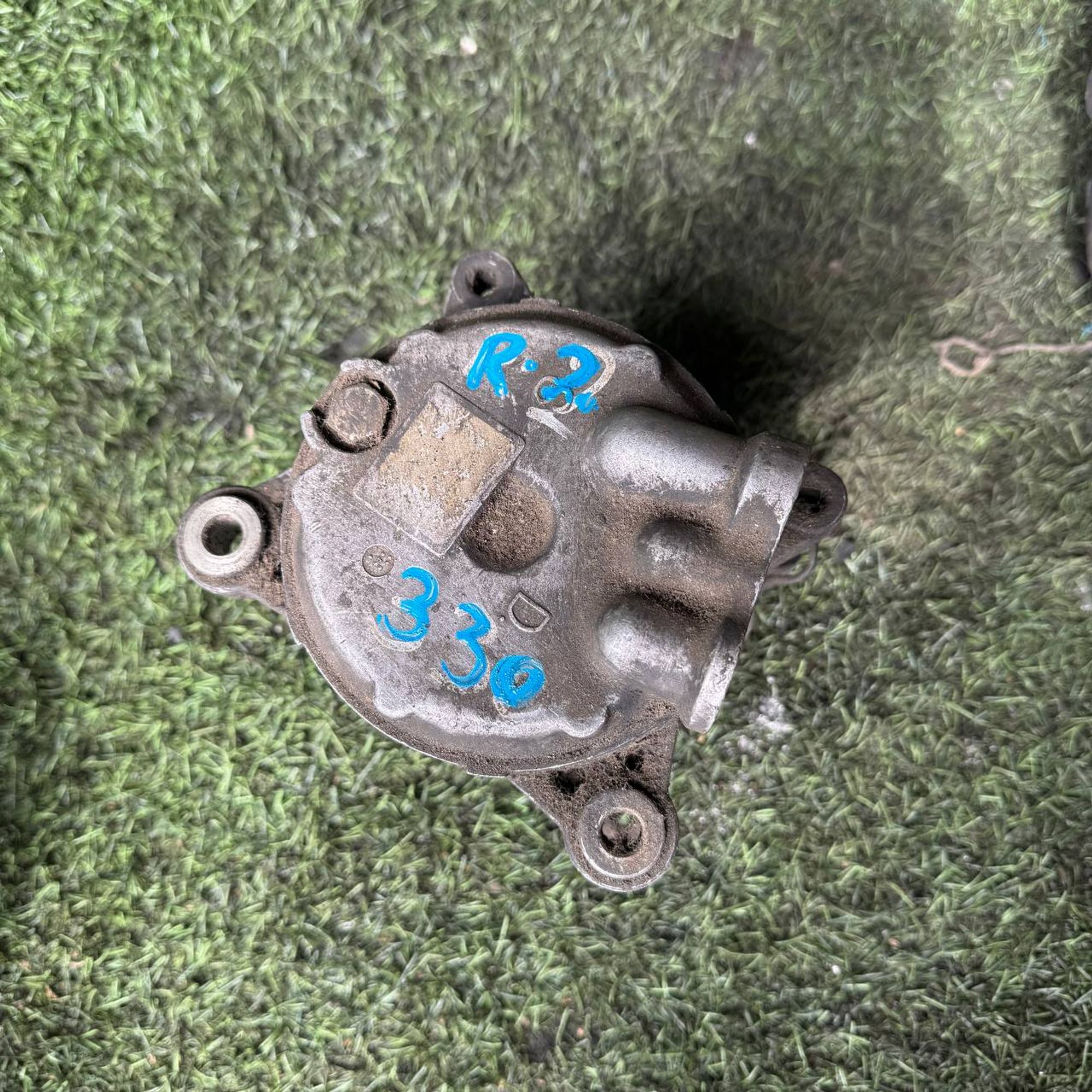 330 Компрессор кондиционера MAZDA R2, 7500 рублей, Невинномысск