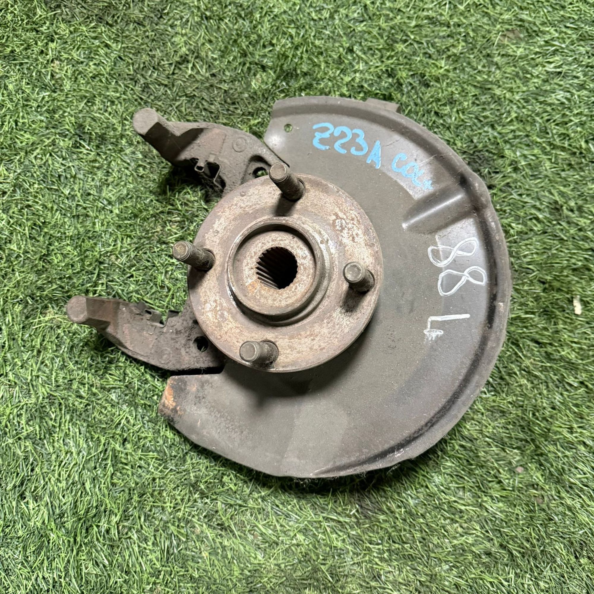 88 Ступица передняя левая MITSUBISHI COLT Z23A, 5500 рублей, Невинномысск