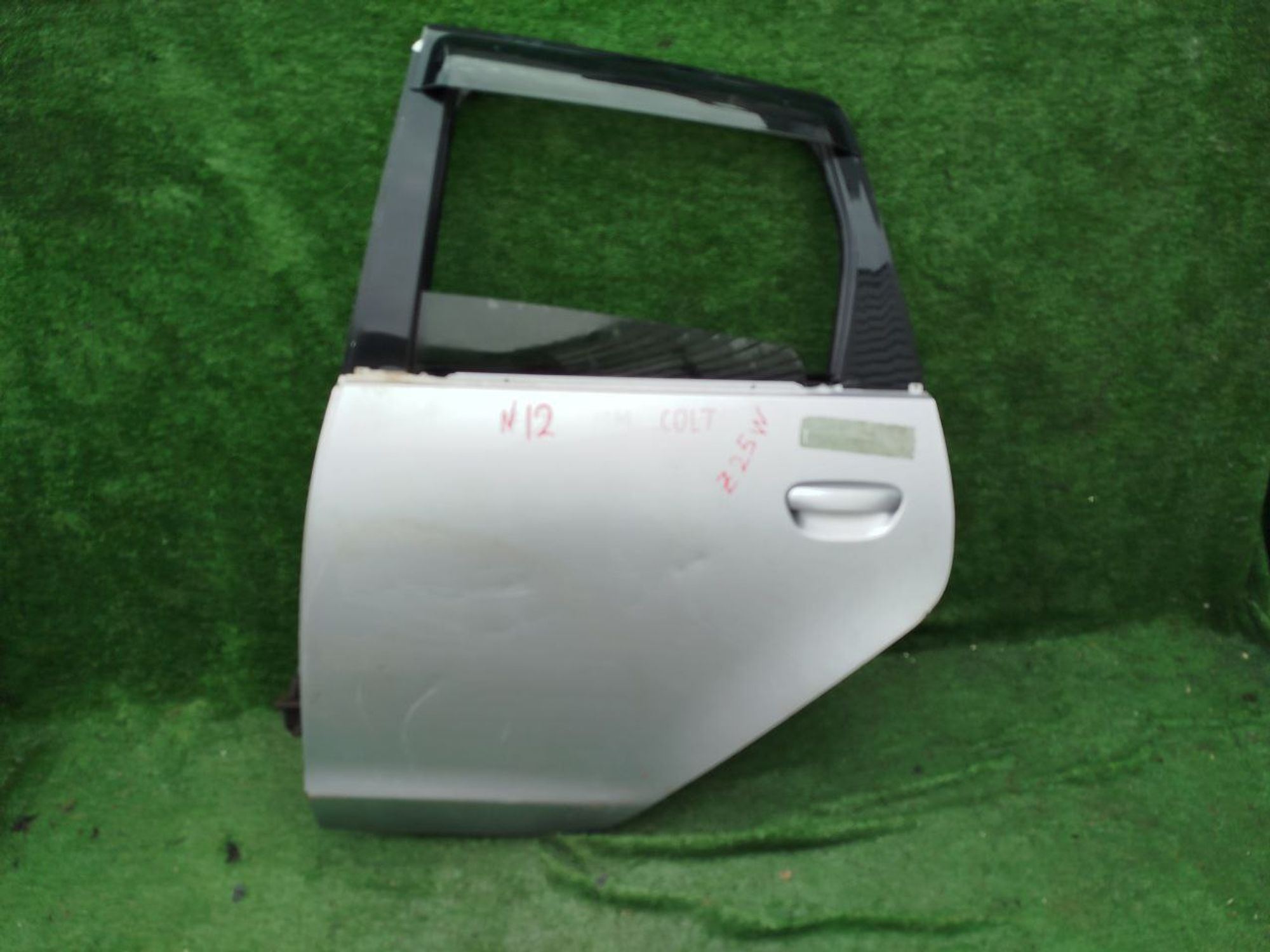 12 дверь на MITSUBISHI COLT Z25W, 10500 рублей, Невинномысск