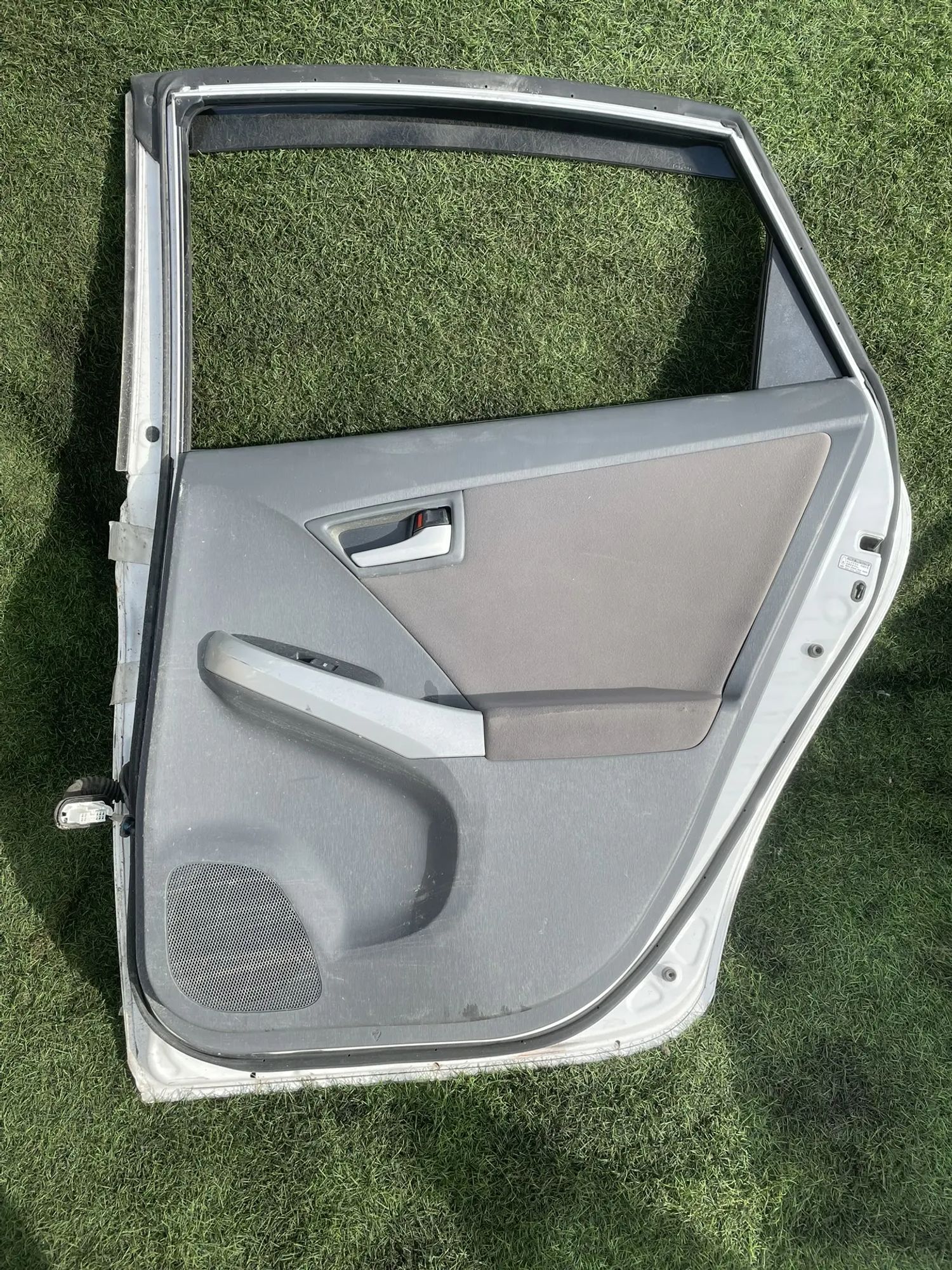 4097 Дверь задняя правая TOYOTA PRIUS ZVW30 2ZR-FXE, 18000 рублей, Невинномысск