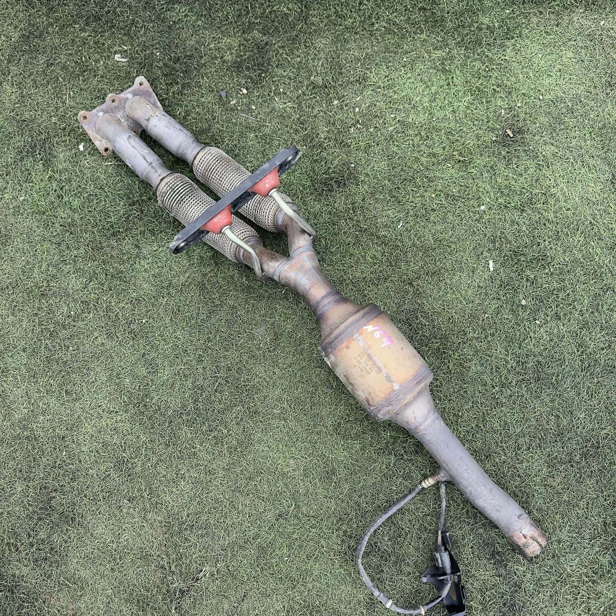 https://ycs.partsauto.market/partsauto-images/thmbs/userImages/772e461030aea93f4dbb6447c0f924d3/part/6622b409-99c0-41b6-9dff-9b3dc403df46_1778063675323.jpg
