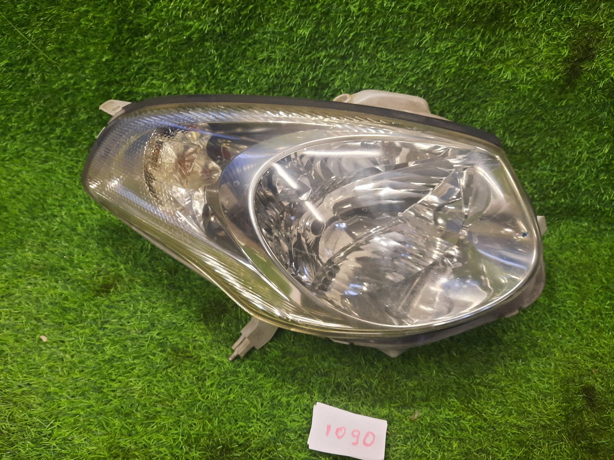 1090 Фара правая Toyota Verossa JZX110, 19500 рублей, Невинномысск