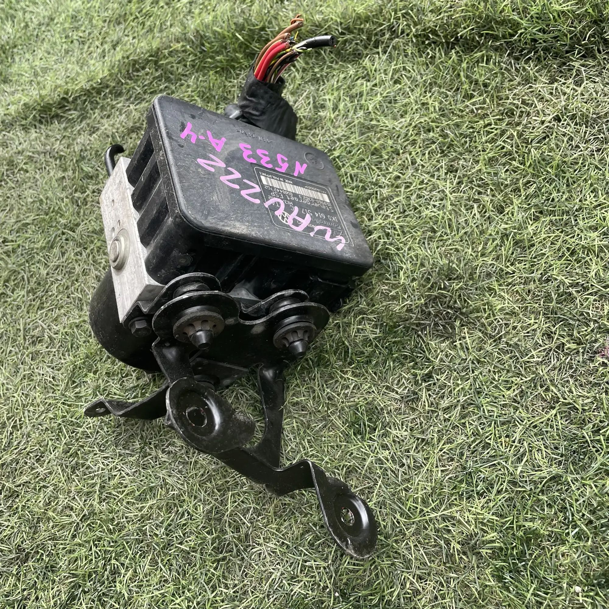 https://ycs.partsauto.market/partsauto-images/thmbs/userImages/772e461030aea93f4dbb6447c0f924d3/part/663ecc0d-53b9-4a0e-99bb-7e311b411cf2_1779187743482.jpg