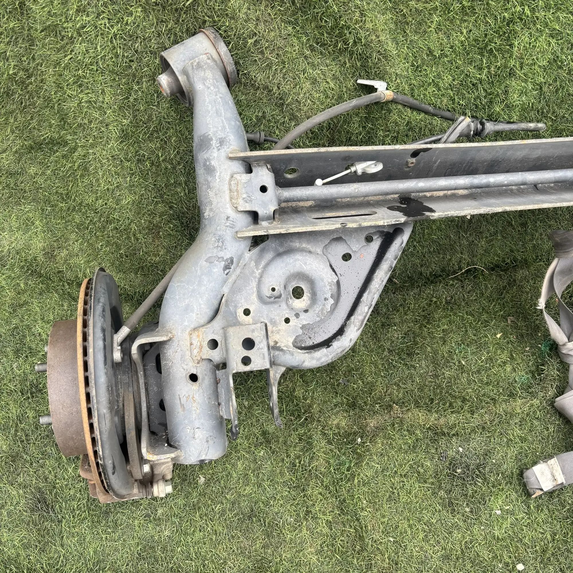 https://ycs.partsauto.market/partsauto-images/thmbs/userImages/772e461030aea93f4dbb6447c0f924d3/part/6645ce56-965b-4cec-a536-6d1236b5b02f_1777026022110.jpg