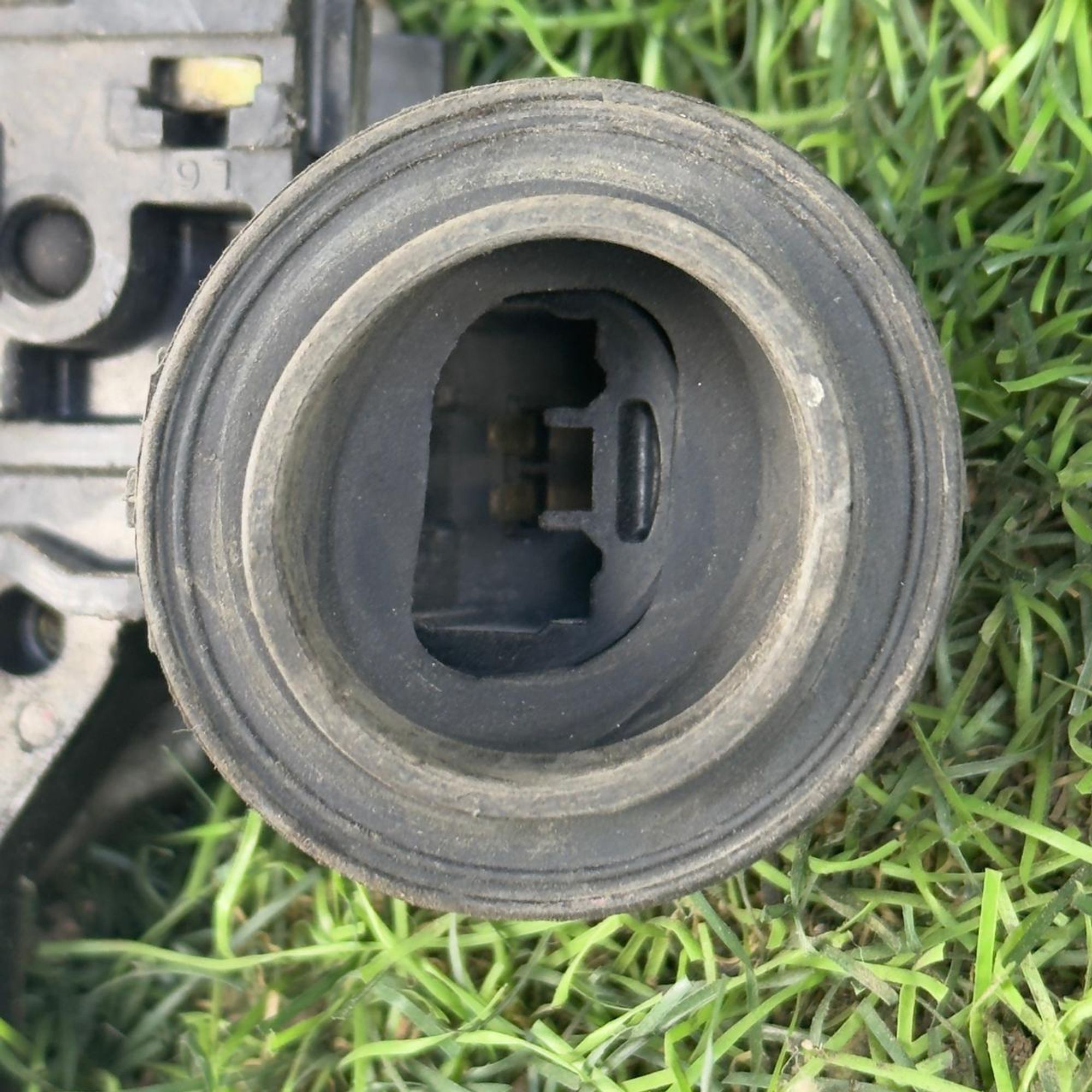 246 Стеклоподъемник передней левой двери DAIHATSU YRV M201G, 3000 рублей, Невинномысск