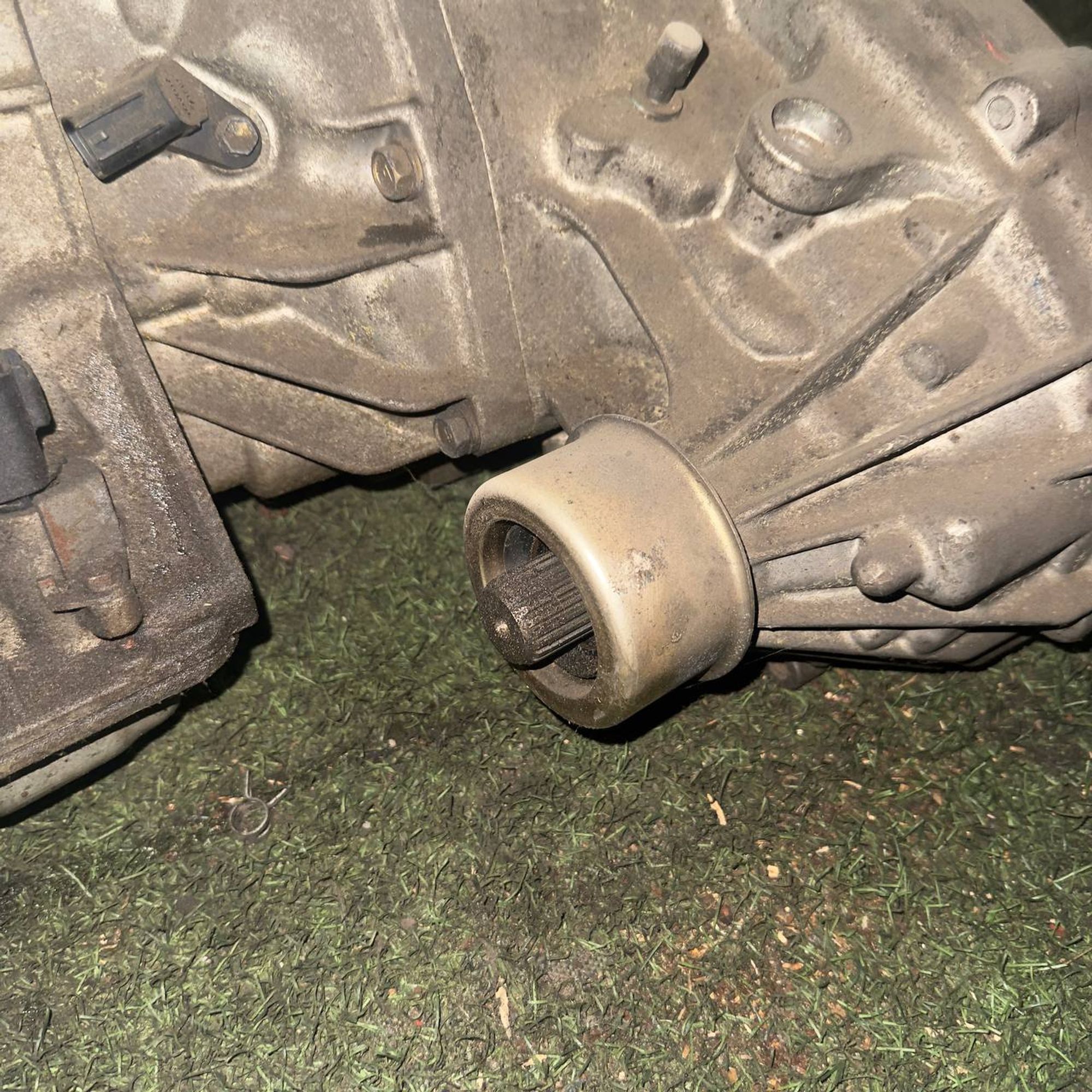 https://ycs.partsauto.market/partsauto-images/thmbs/userImages/772e461030aea93f4dbb6447c0f924d3/part/6672e31e-a7d0-4a98-8dbf-b82df30ae10b_1752658500724.jpg