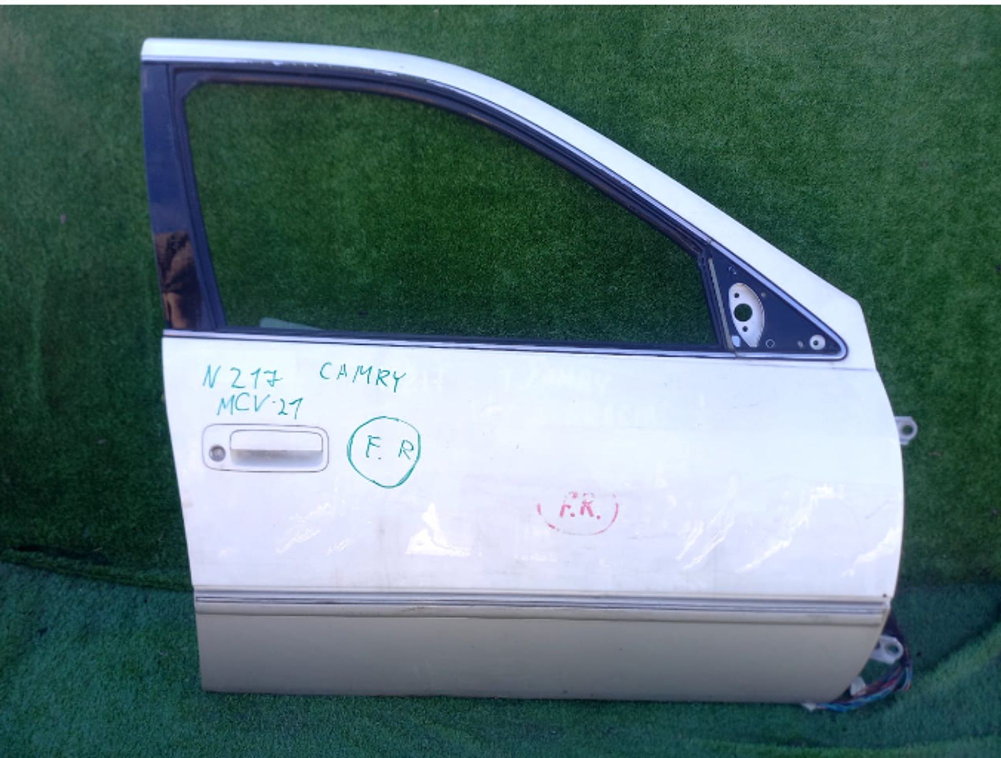 217 дверь на TOYOTA CAMRY GRACIA MCV21, 15500 рублей, Невинномысск