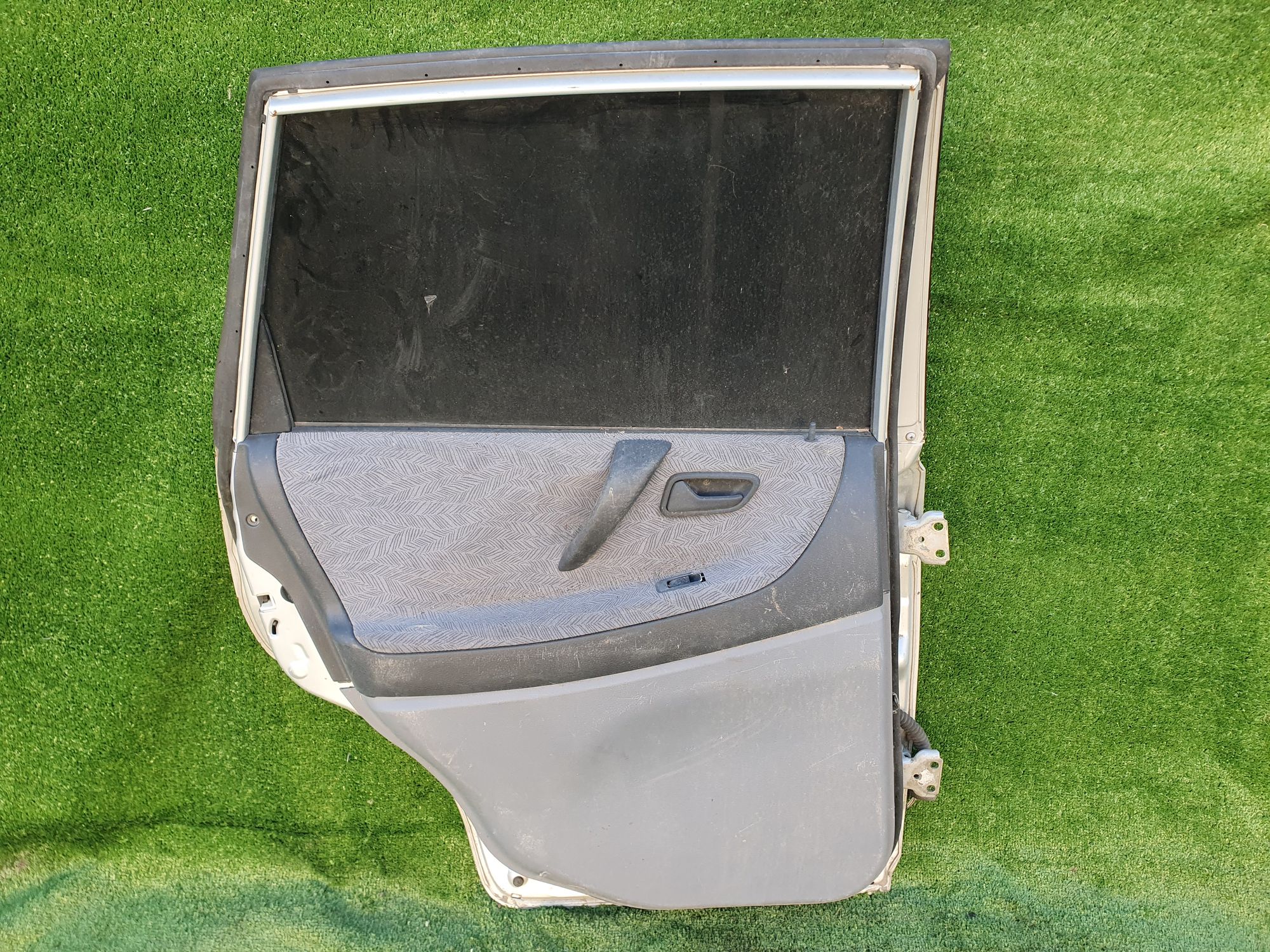 1362 дверь на SUZUKI AERIO RB21S, 6500 рублей, Невинномысск