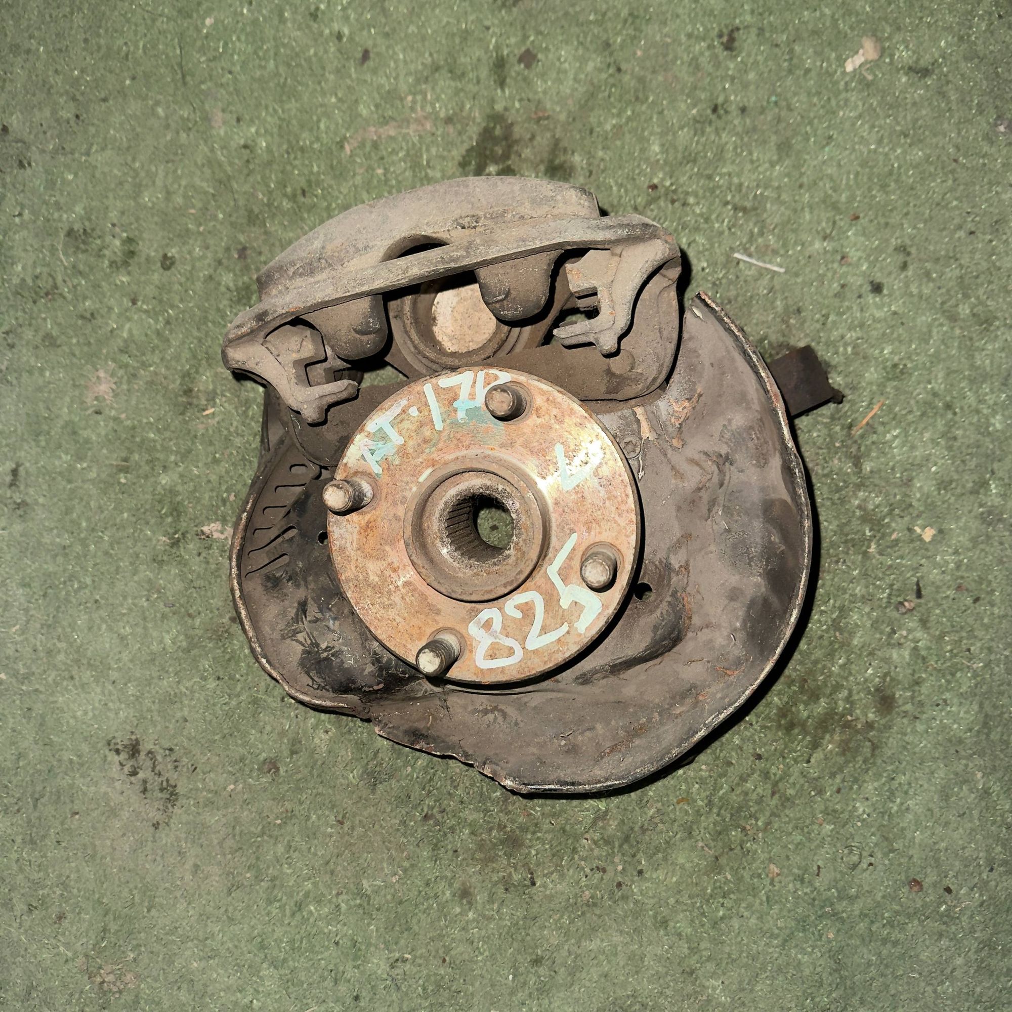 825 Ступица передняя левая TOYOTA CORONA AT170, 1 рублей, Невинномысск